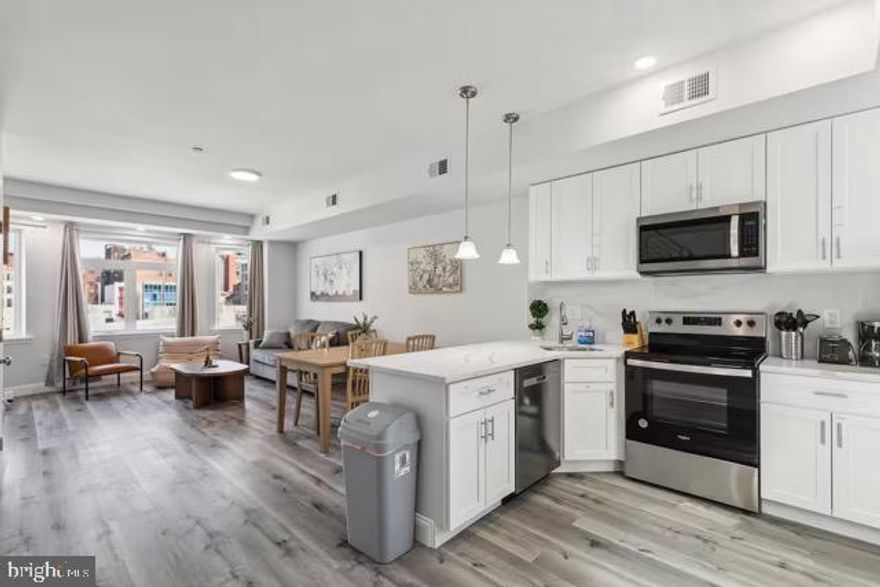 6 unit multi unit building in chinatown. Each and every unit has a washer, dryer and living room area.
Unit 1: 1 bedroom/ 1 bathroom, Unit 2: 1 bedroom/ 1 bathroom, Unit 3: 2 bedroom/ 1.5 bathroom, Unit 4: 1 bedroom/ 1.5 bathroom, Unit 5: 1 bedroom/ 1.5 bathroom, Unit 6: 2 bedroom/2 bathroom. Tax abatement and great rent. Please reach out and inquire more about the  property and  information.