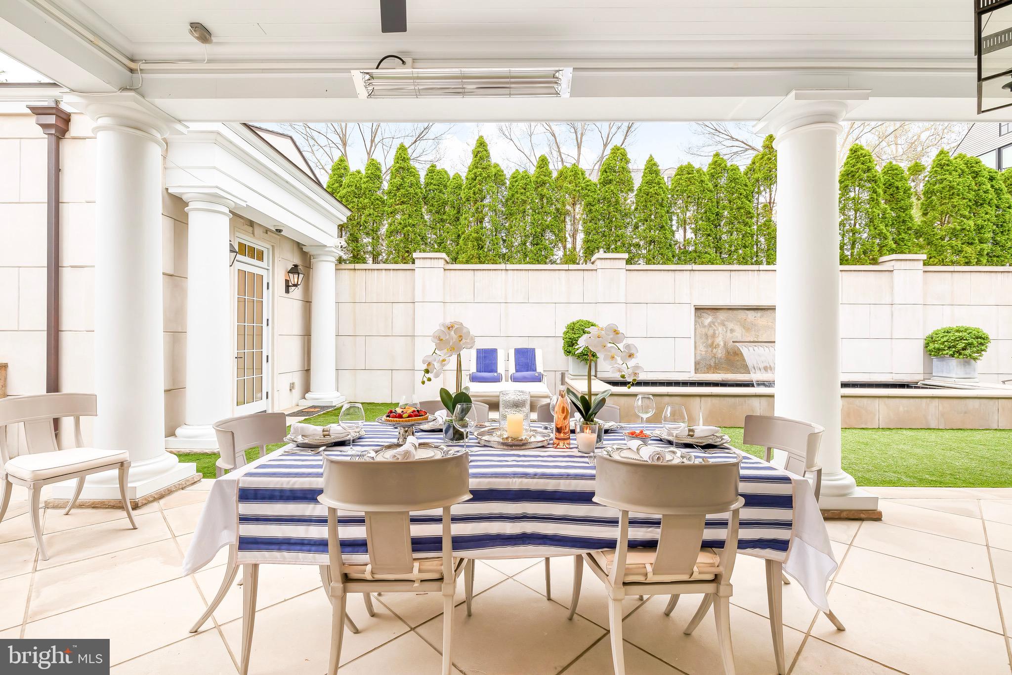 PHILLIPS PARK - Residential