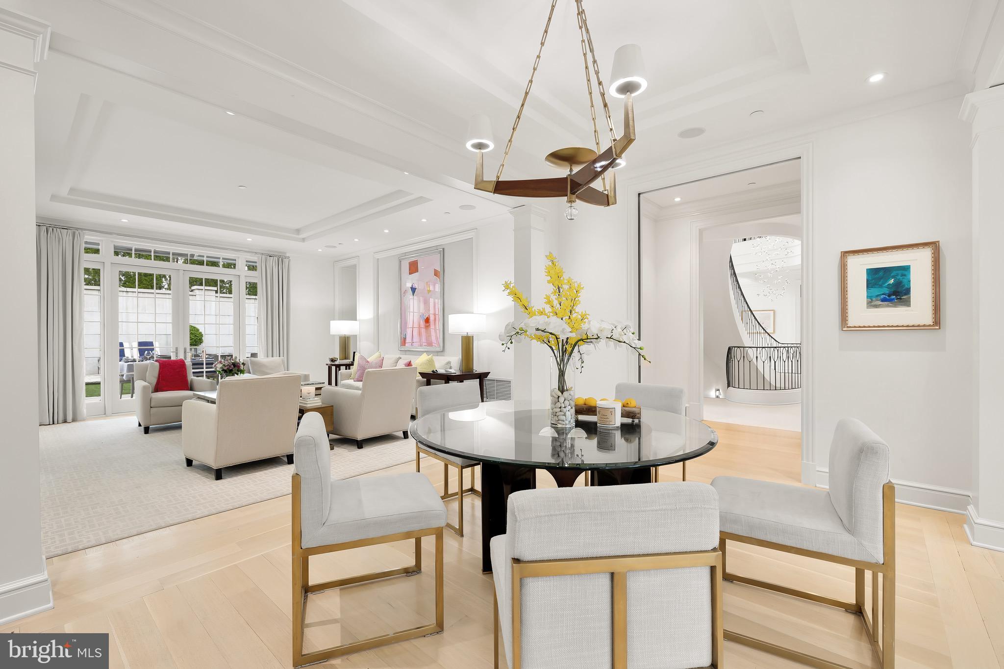 PHILLIPS PARK - Residential