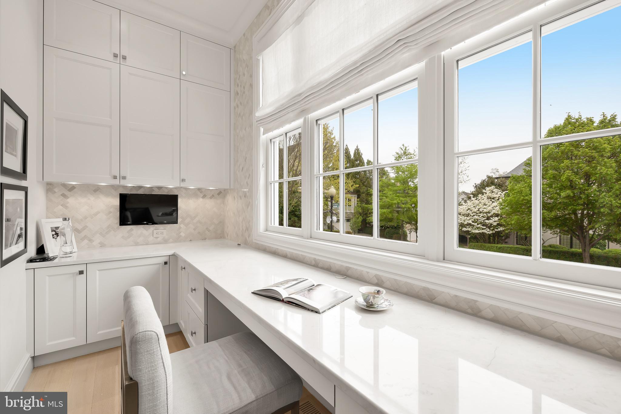PHILLIPS PARK - Residential