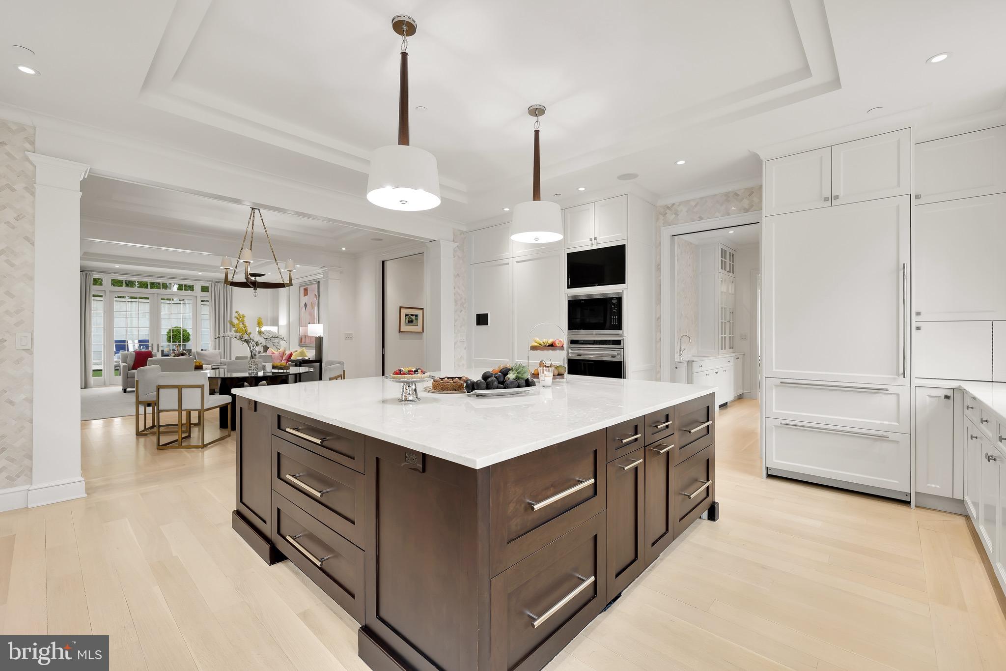 PHILLIPS PARK - Residential