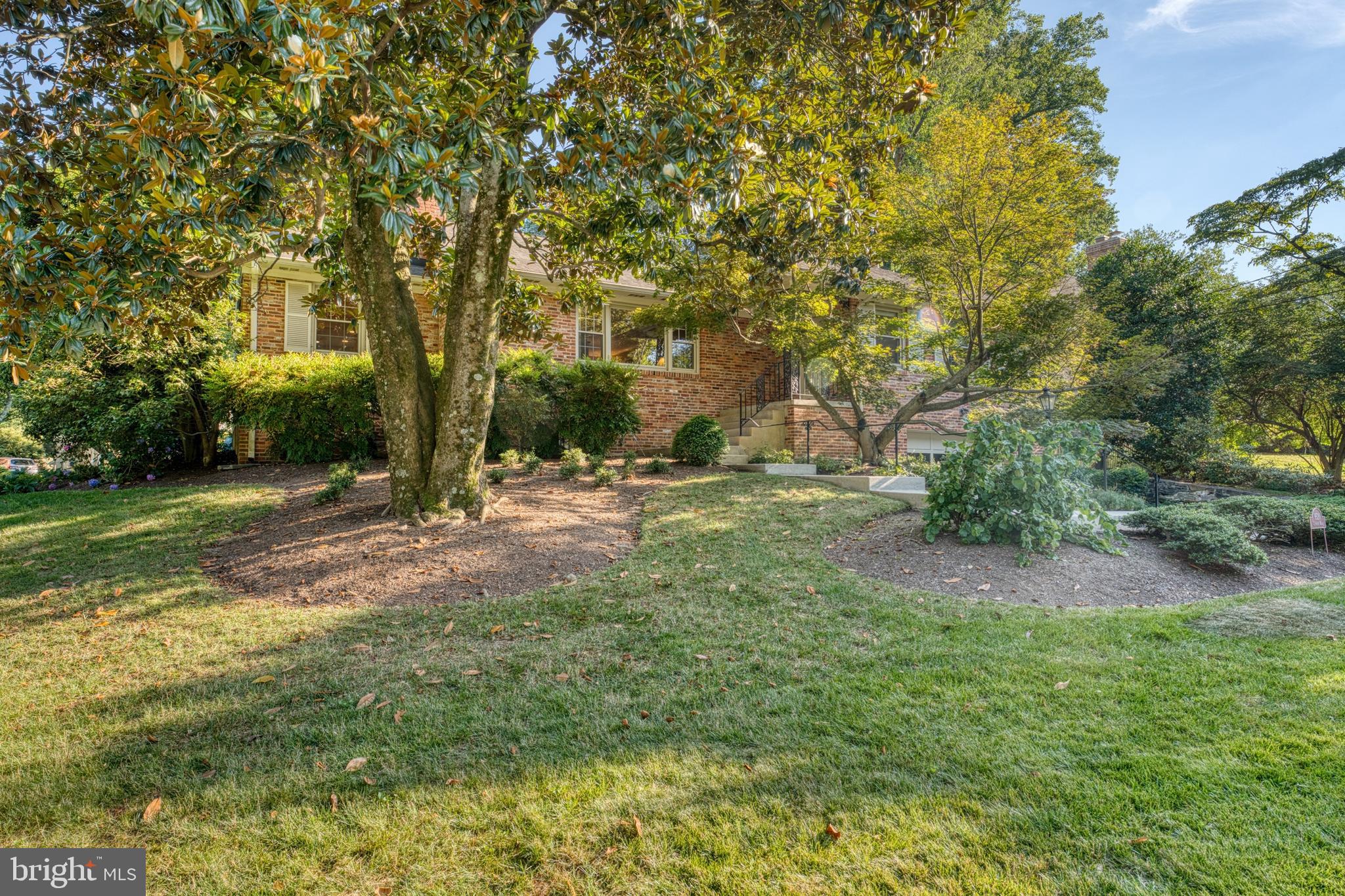 WOODSIDE FOREST - Residential