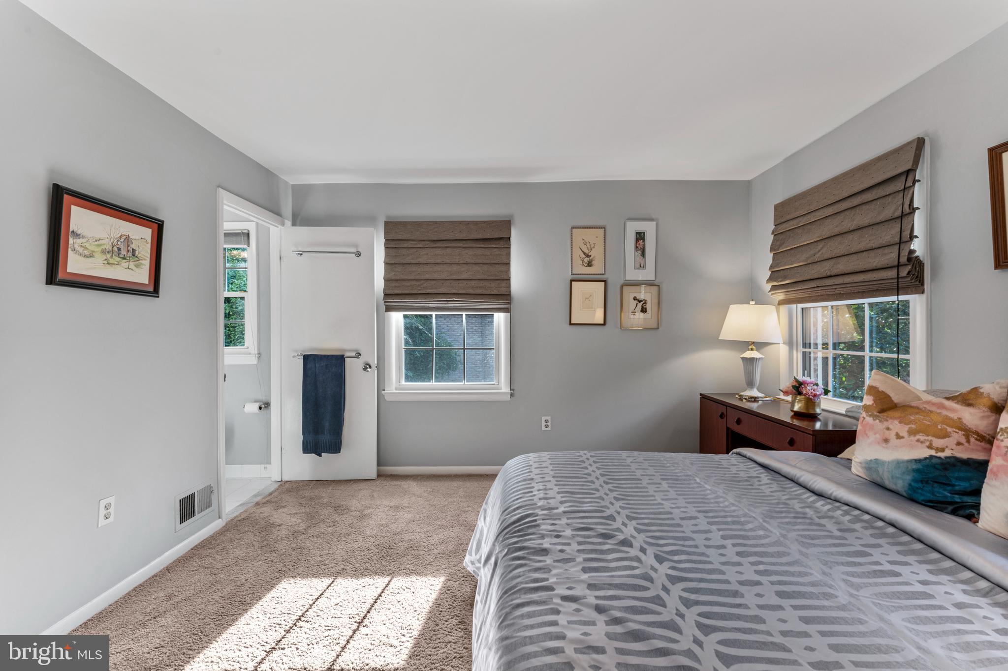 WOODSIDE FOREST - Residential