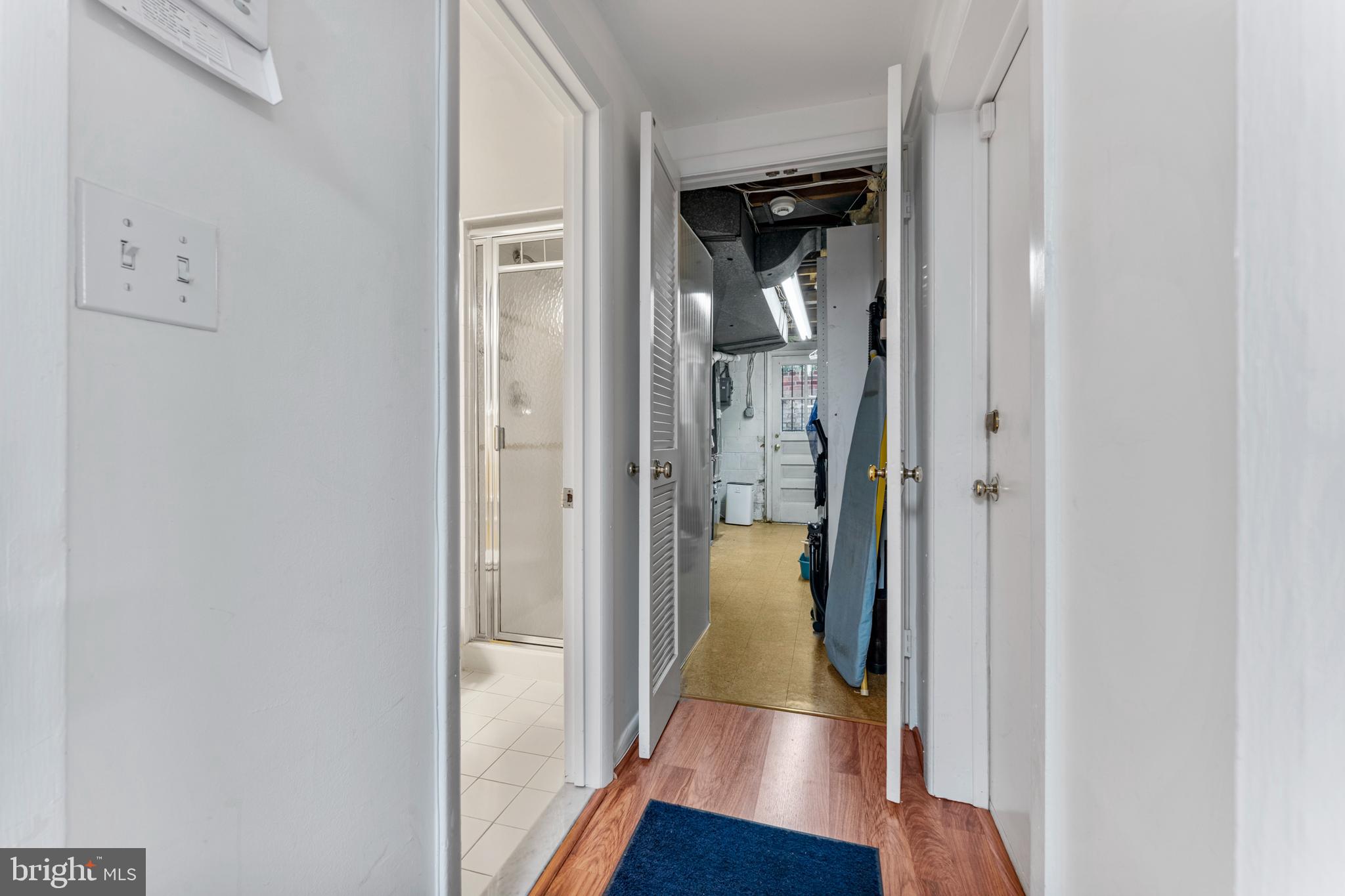 WOODSIDE FOREST - Residential