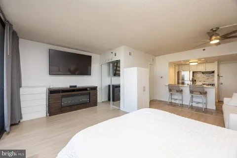 3851 Boardwalk Unit 1805, Atlantic City, NJ MLS: NJAC2016708