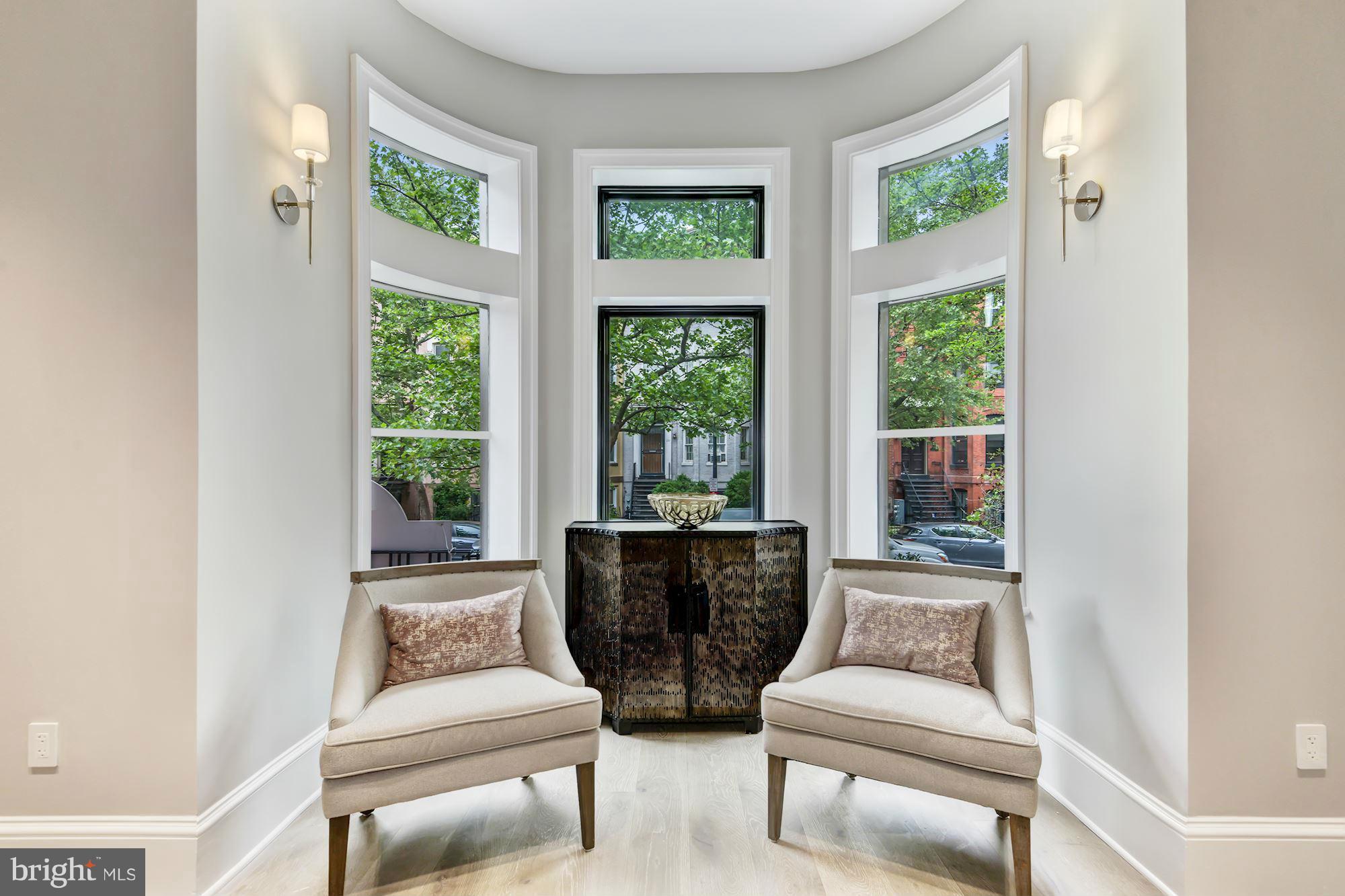 LOGAN CIRCLE - Residential
