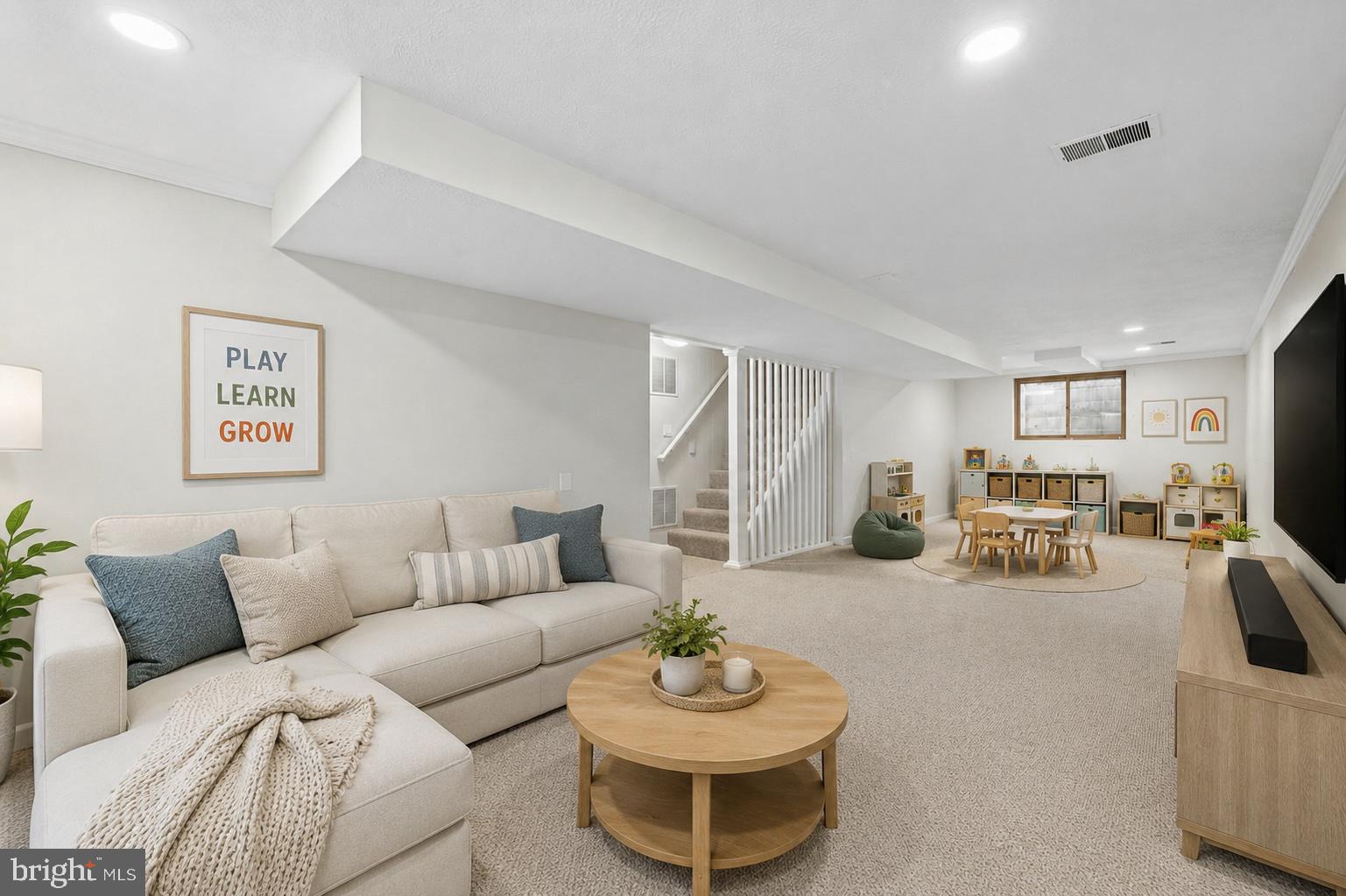 FOREST ESTATES - Residential