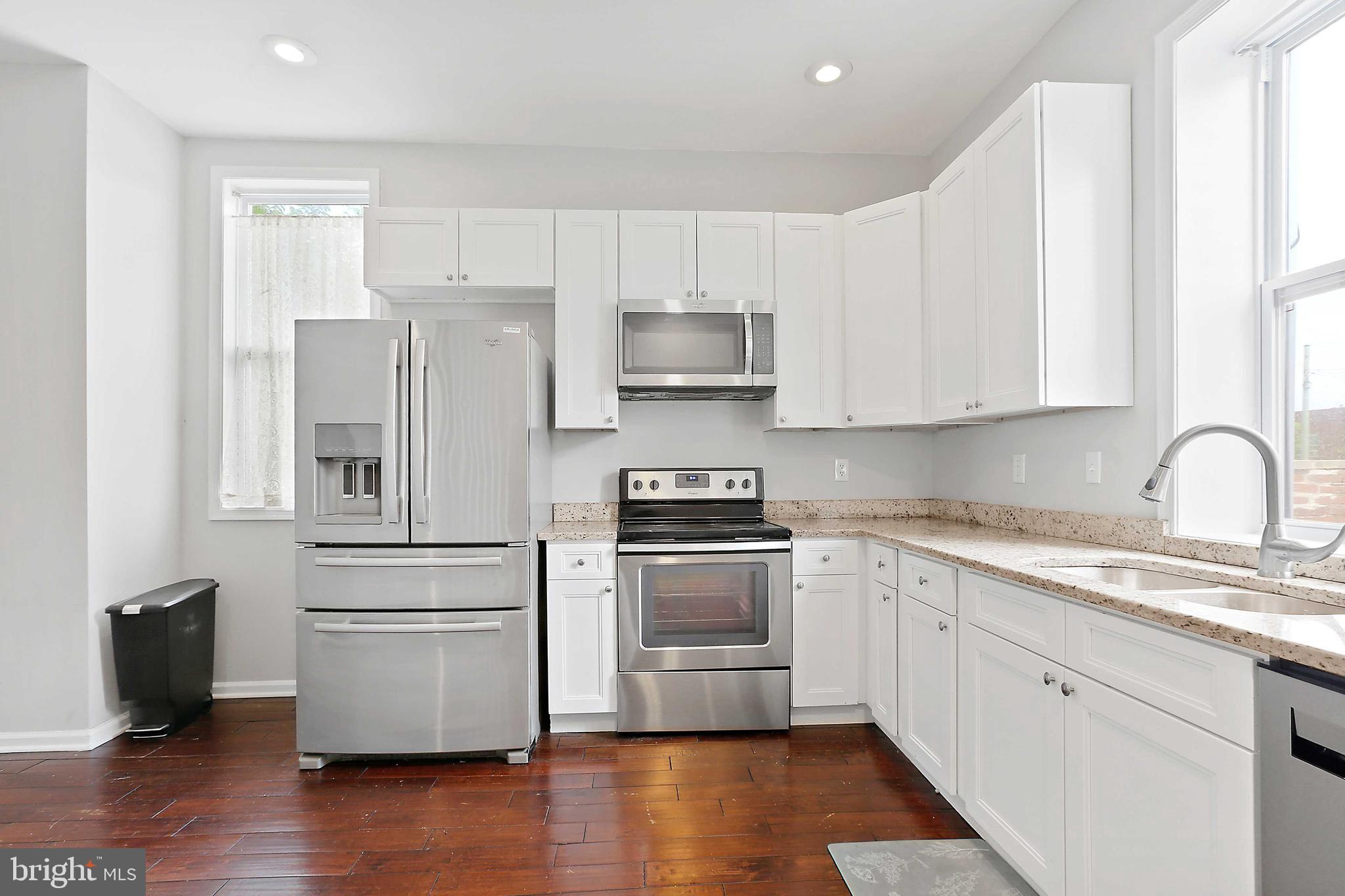 HIGHLANDTOWN - Residential