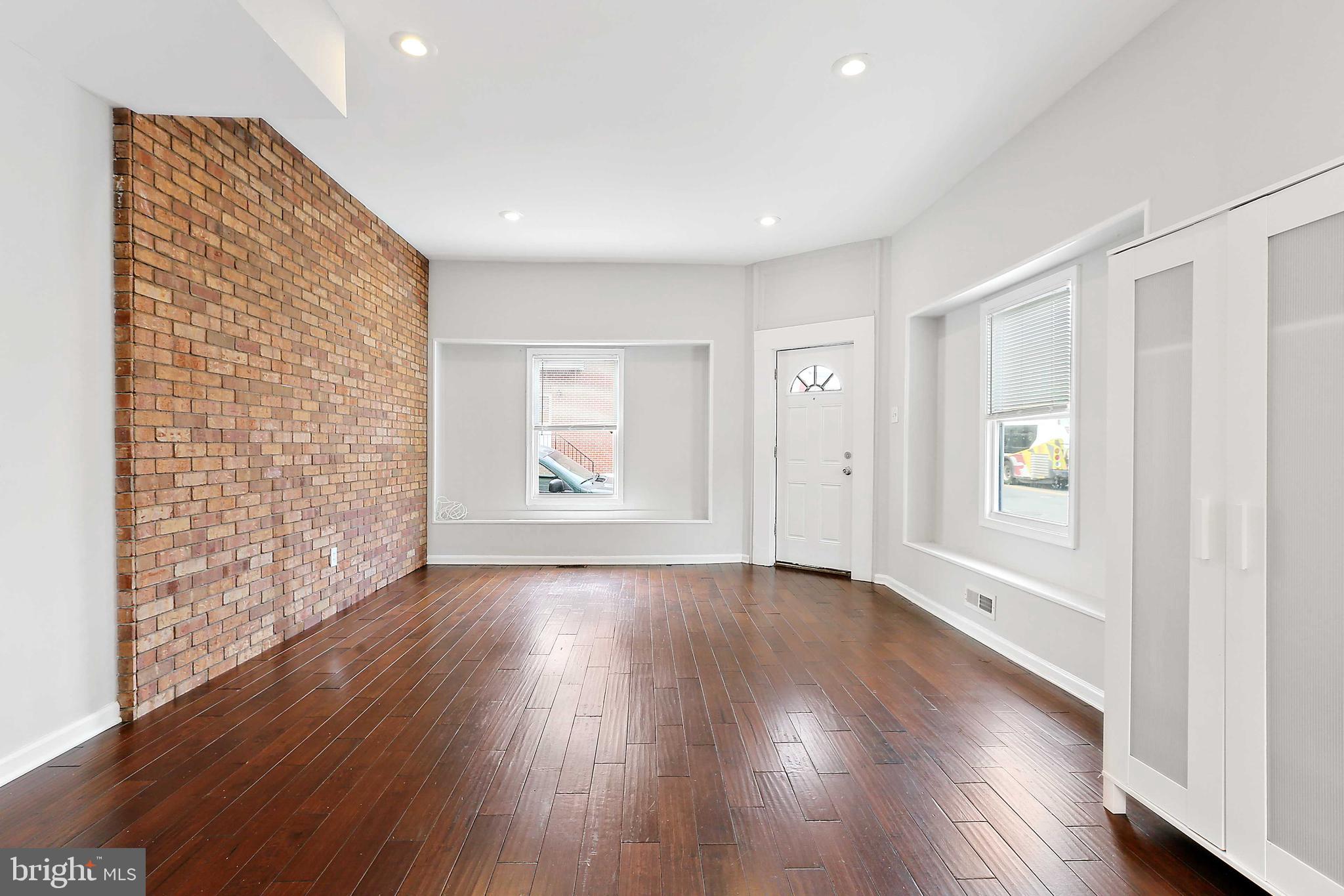 HIGHLANDTOWN - Residential