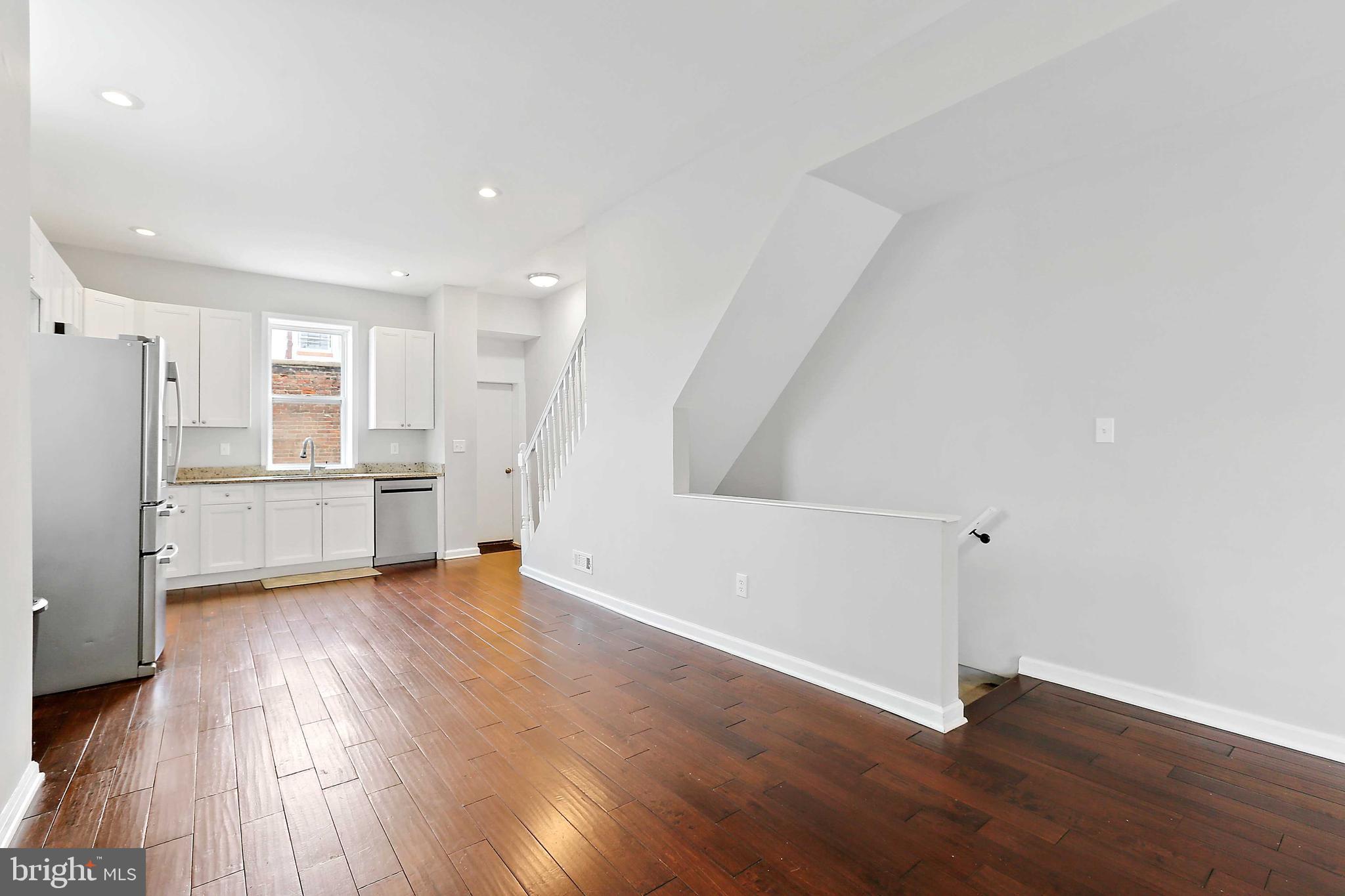 HIGHLANDTOWN - Residential