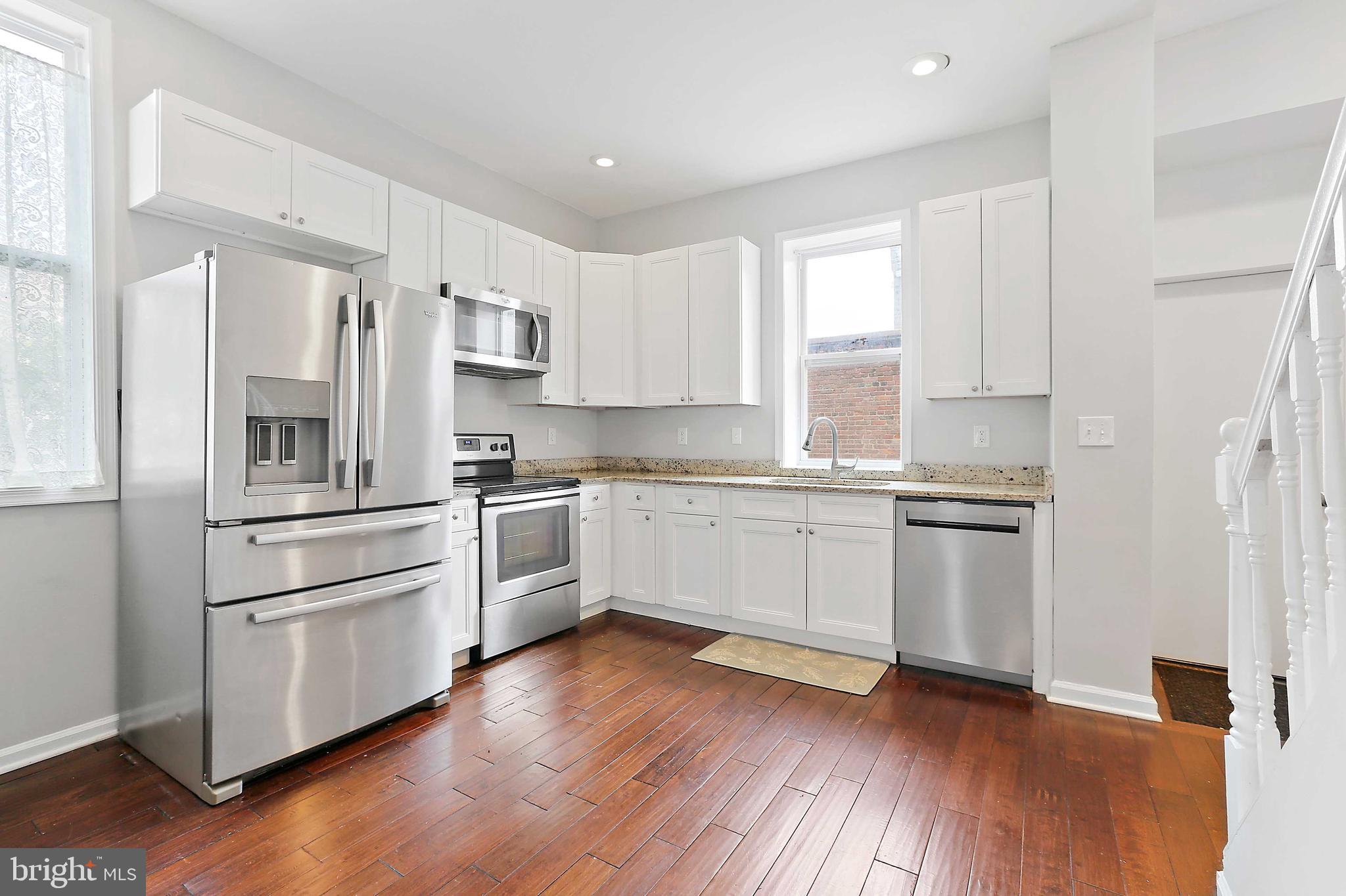 HIGHLANDTOWN - Residential