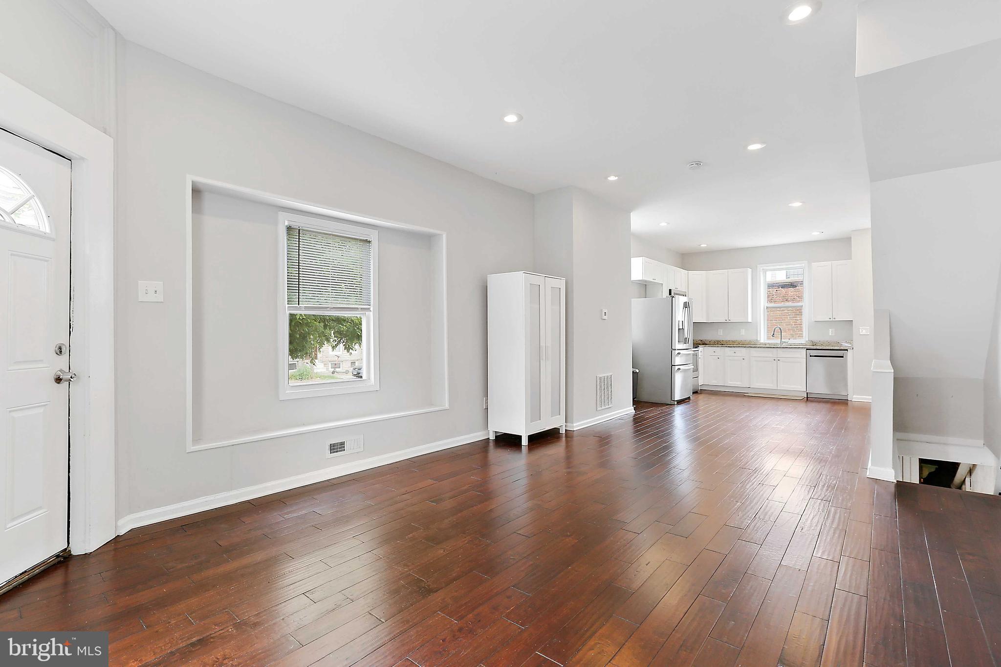 HIGHLANDTOWN - Residential