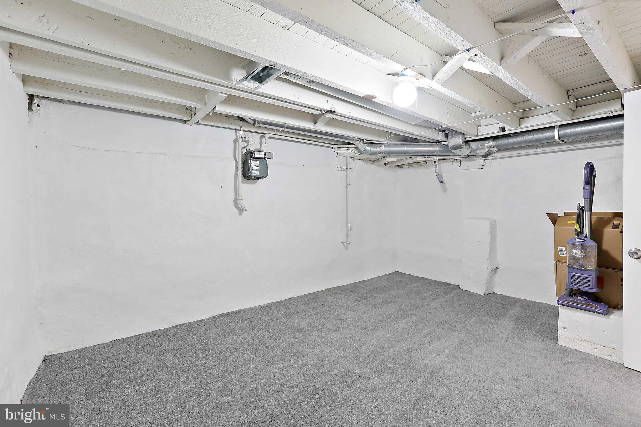 HIGHLANDTOWN - Residential