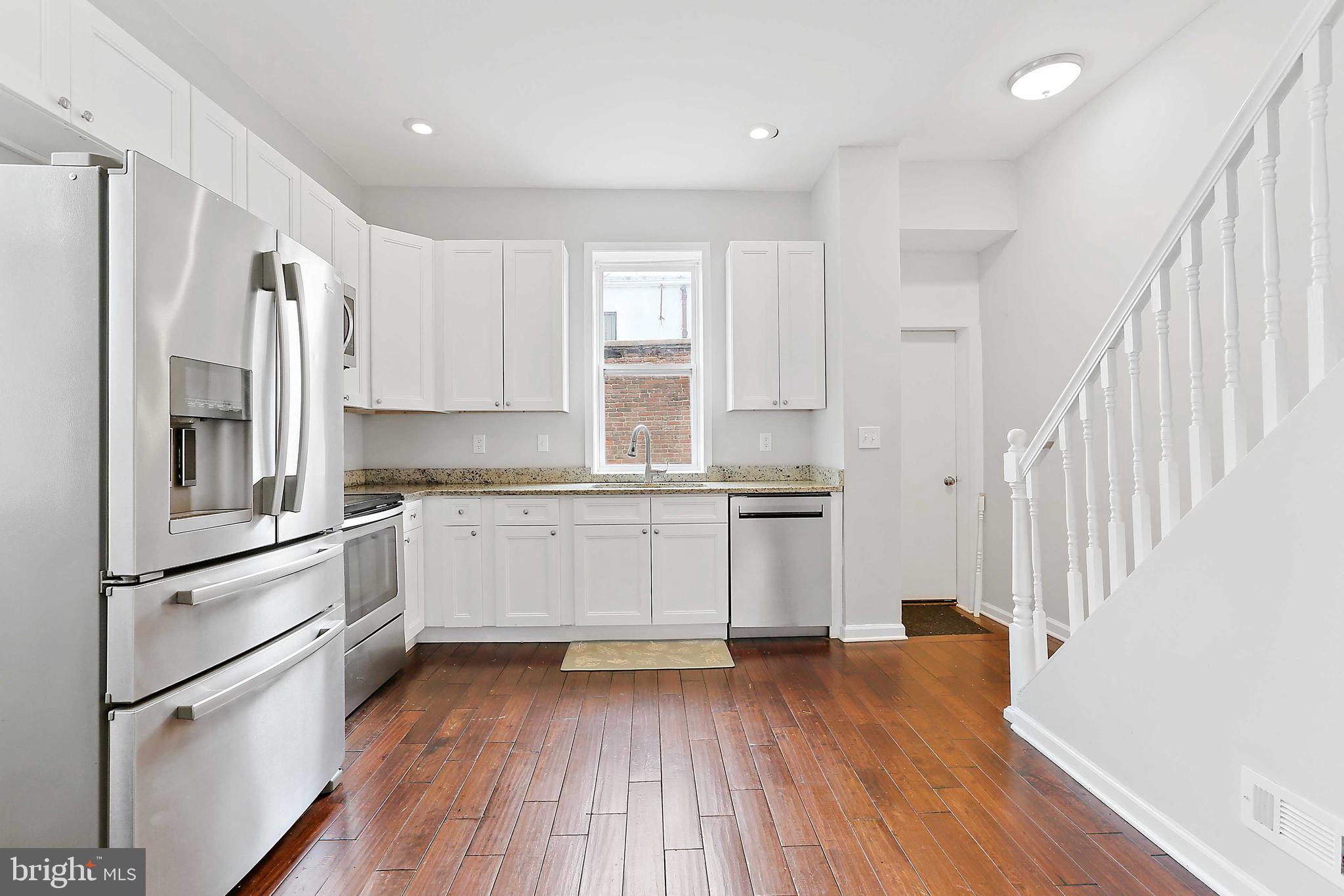 HIGHLANDTOWN - Residential