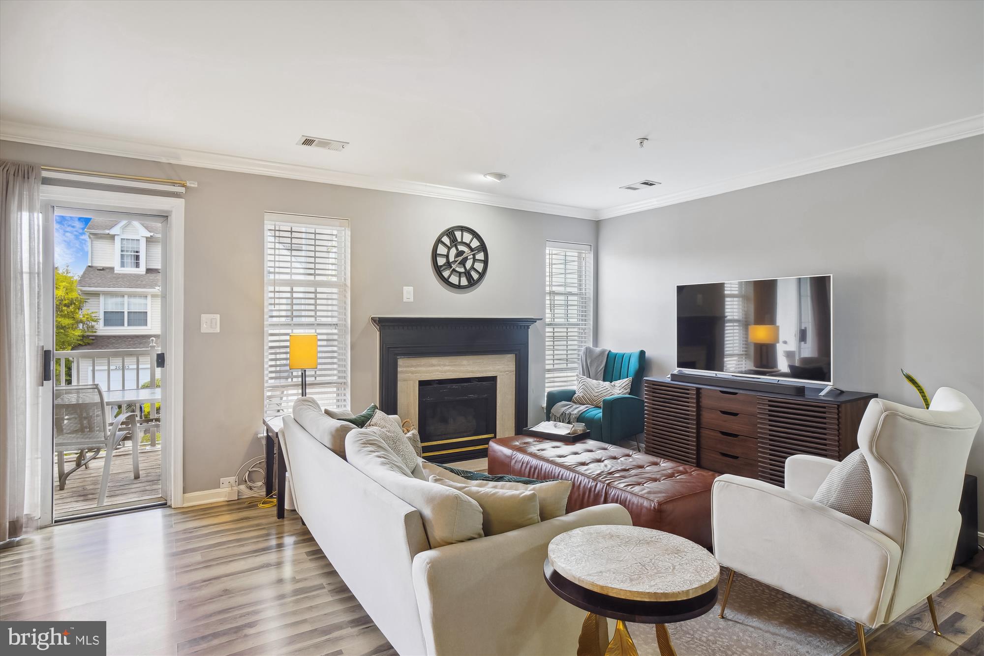 CLOVERLEAF CENTER - Residential