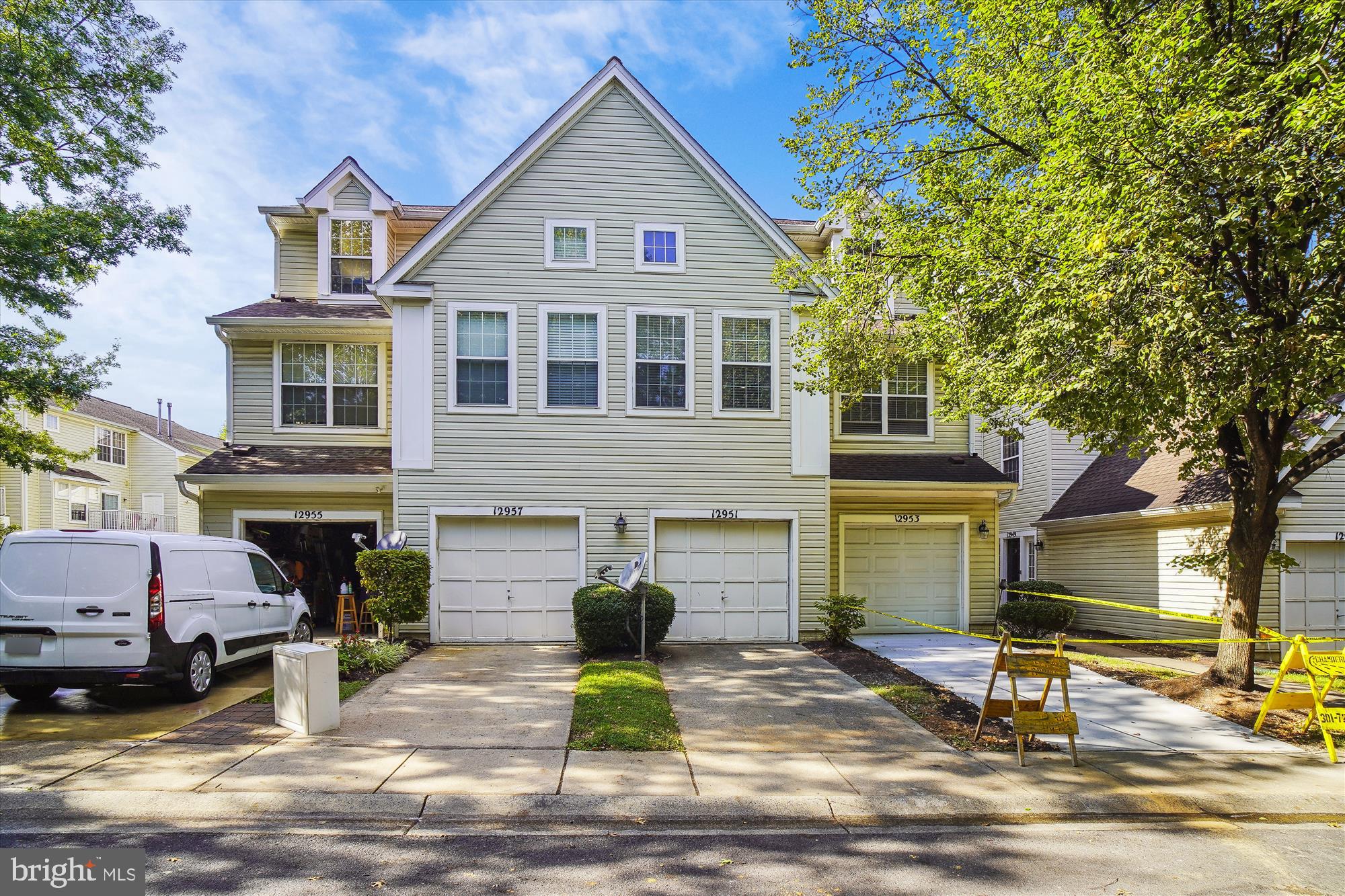 CLOVERLEAF CENTER - Residential