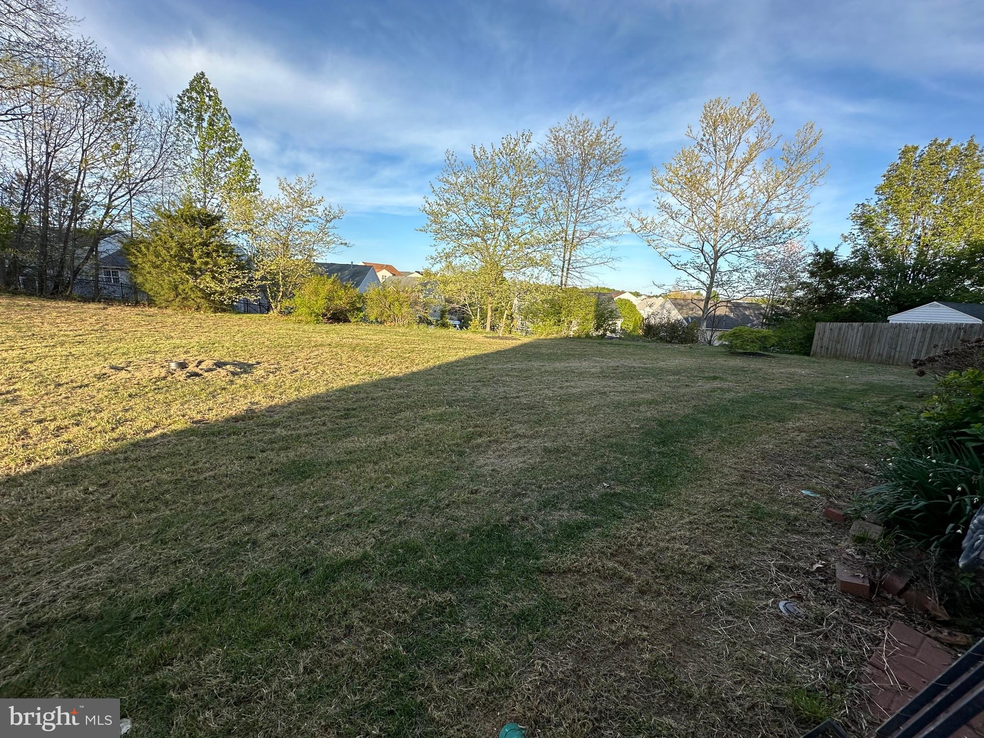 ENGLAND RUN NORTH - Residential