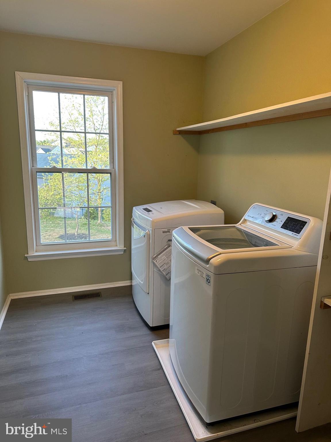 ENGLAND RUN NORTH - Residential