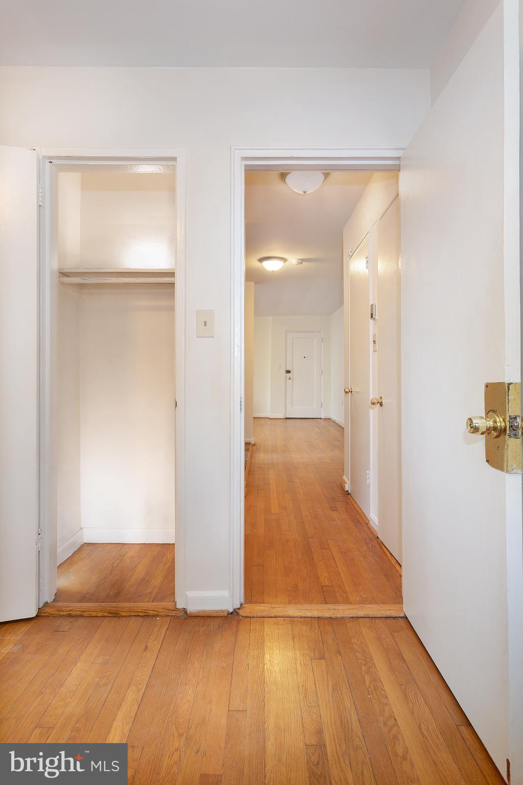 SHAW - Residential Lease