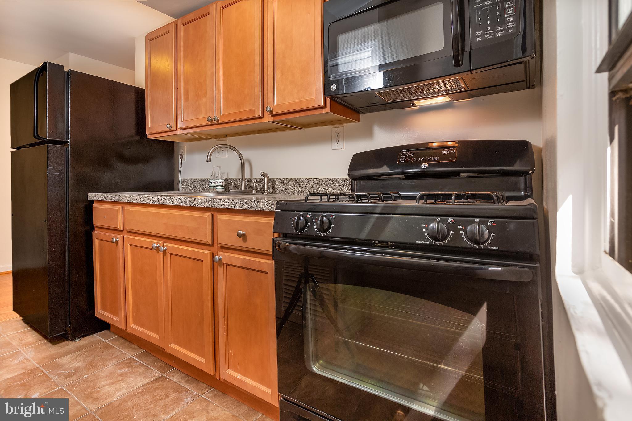 1631 6TH STREET NW 12