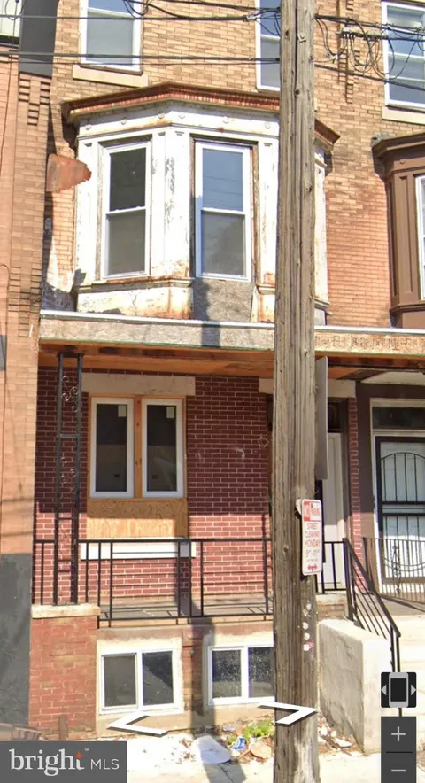 2420 N 33rd Street, Philadelphia, PA MLS: PAPH2462886