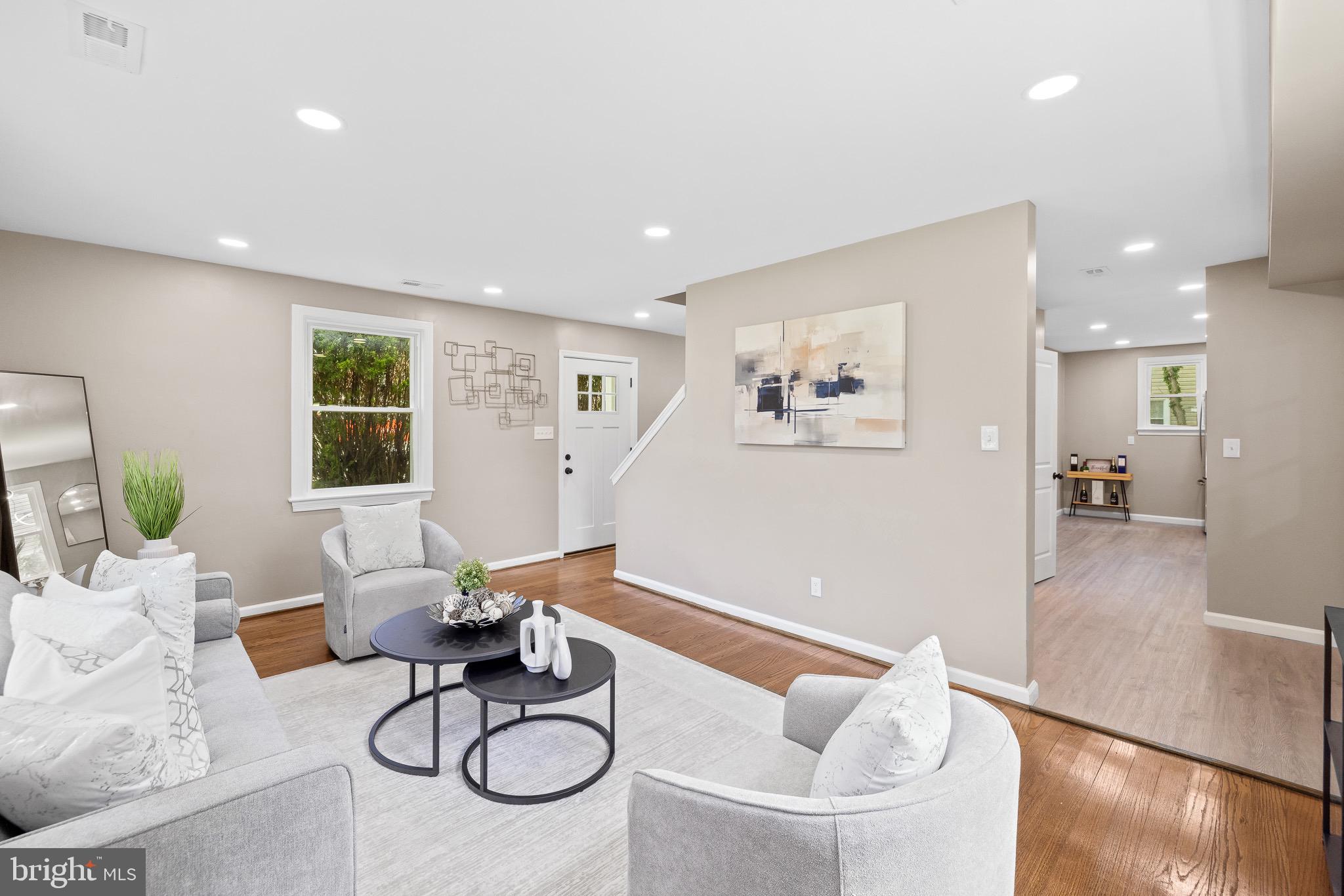 GREEN MEADOWS - Residential Lease