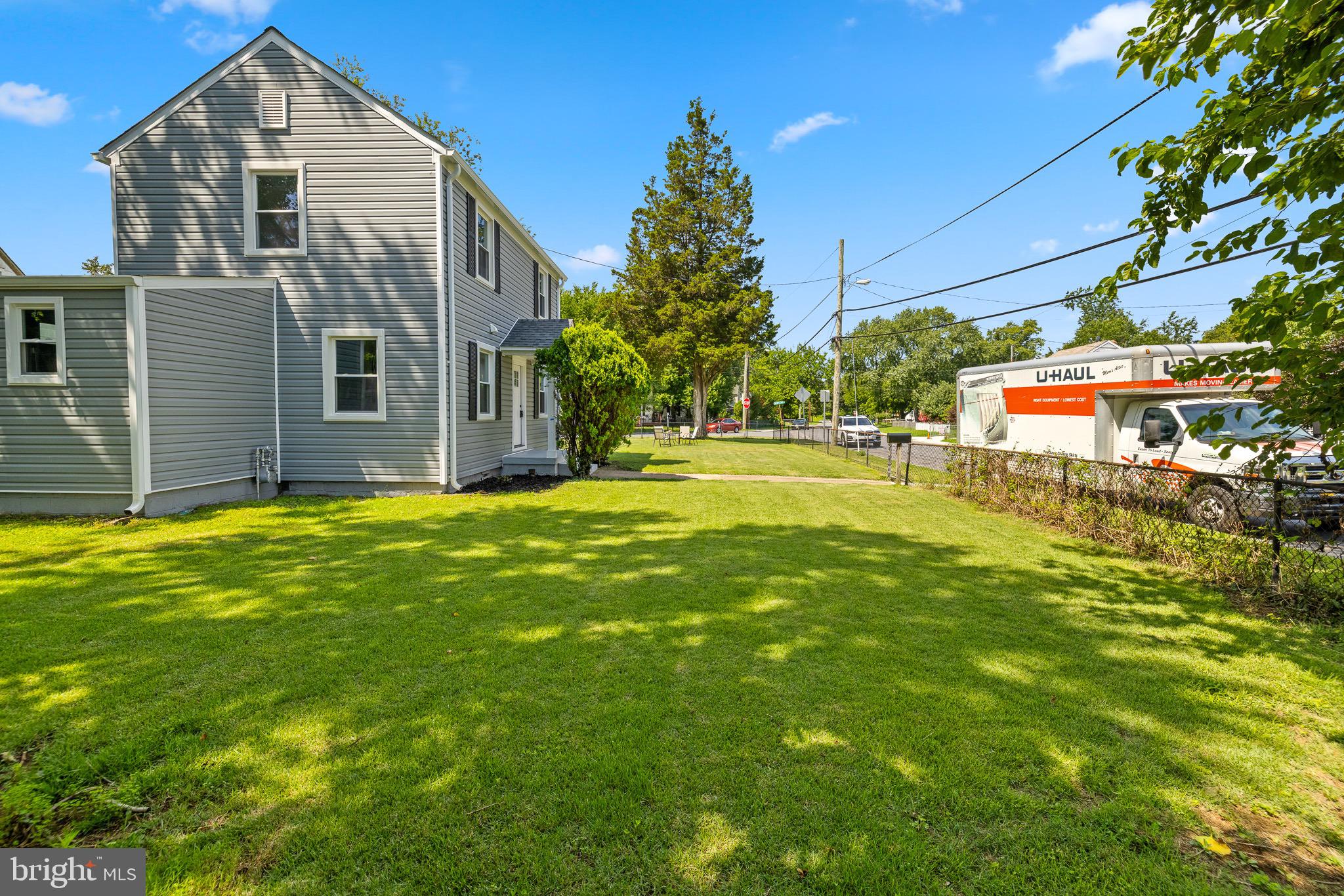 GREEN MEADOWS - Residential Lease