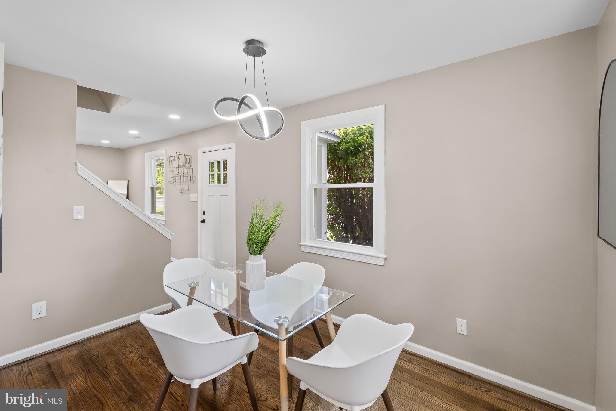 GREEN MEADOWS - Residential Lease