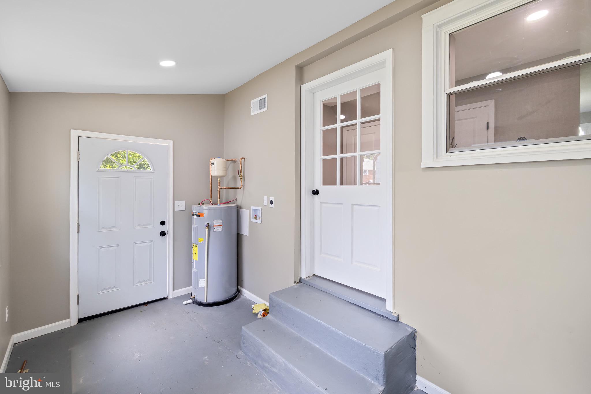 GREEN MEADOWS - Residential Lease