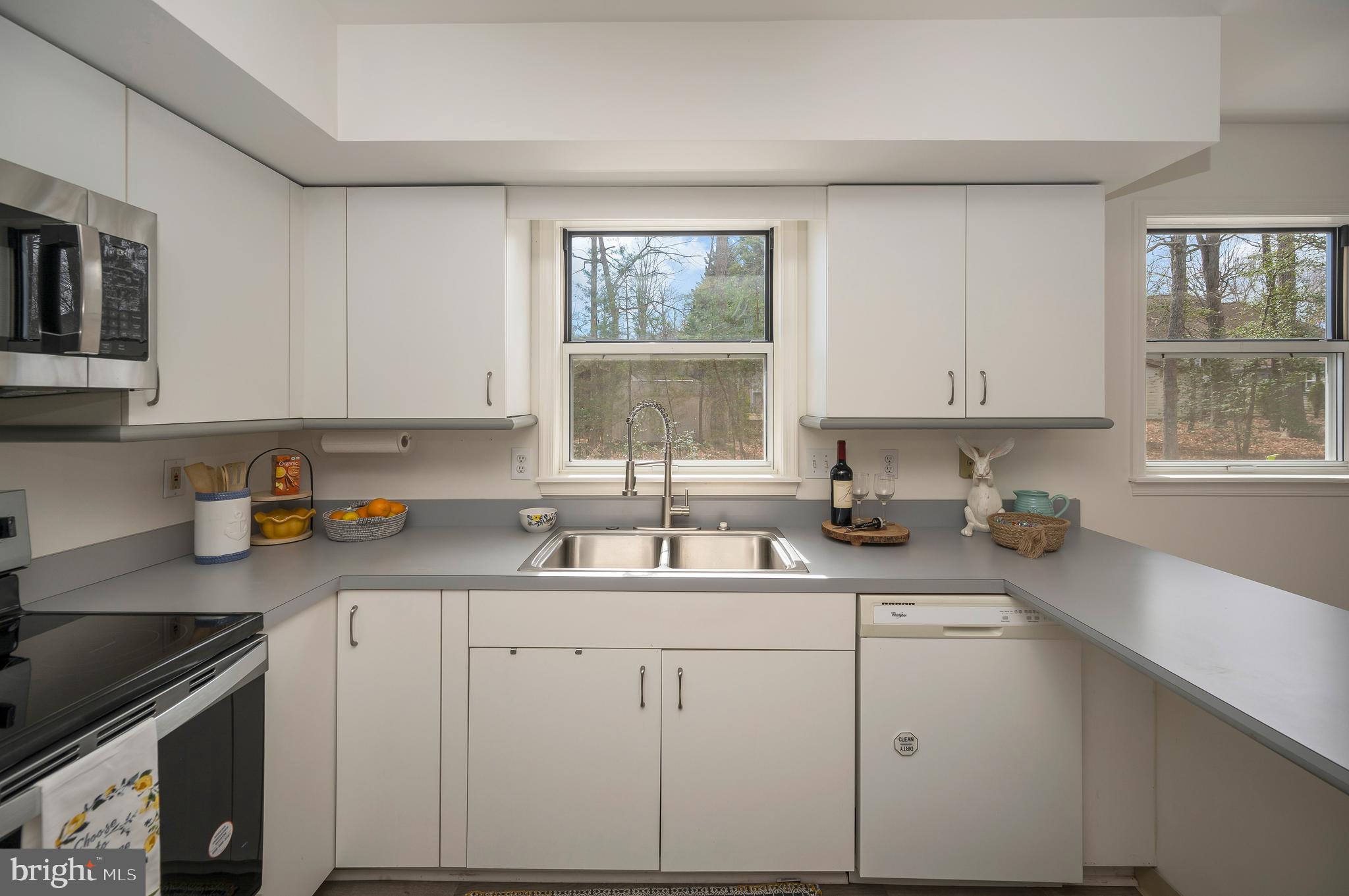 LAKE OF THE WOODS - Residential