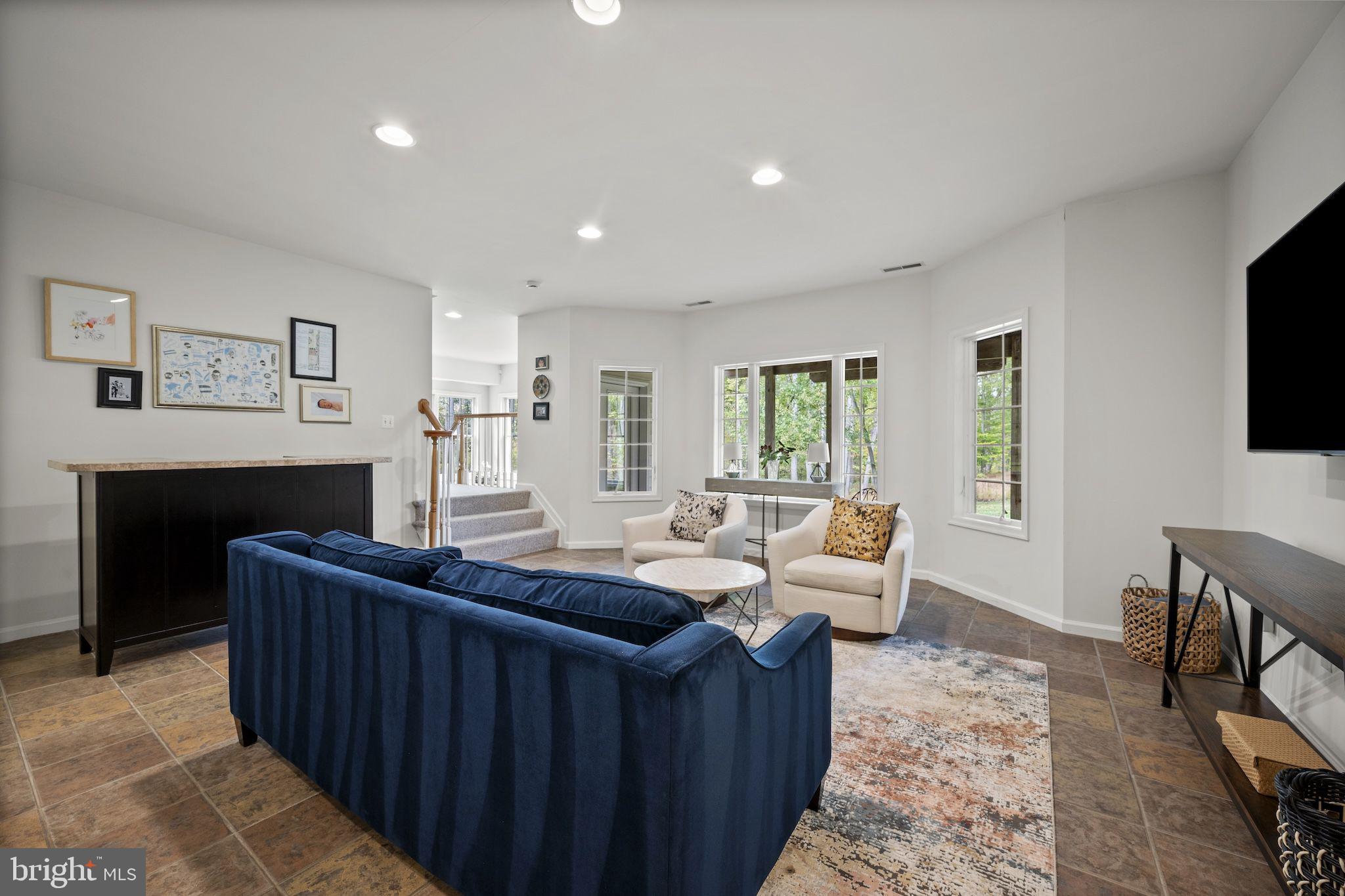 WORTHINGTON VALLEY - Residential