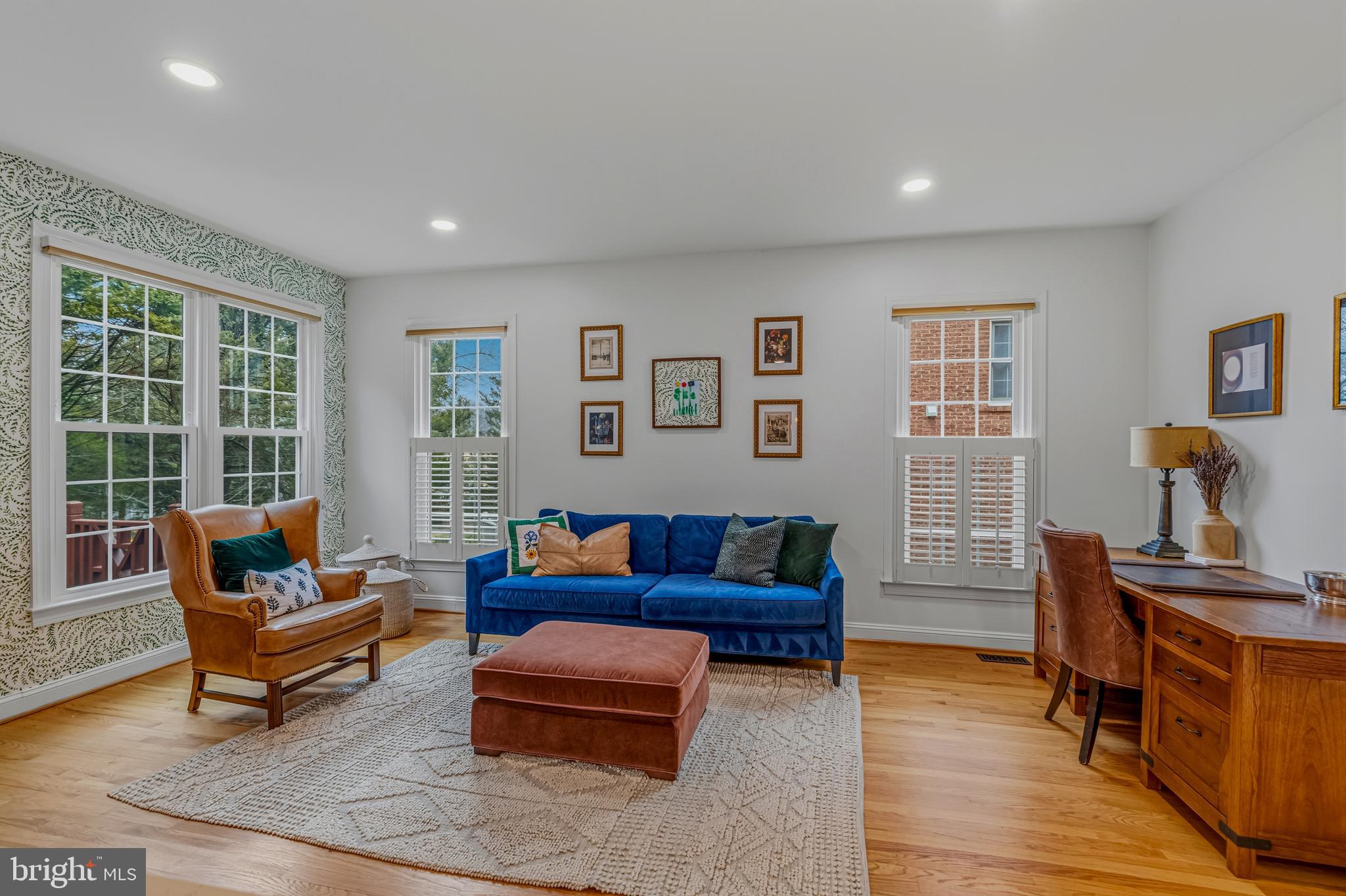 9412 REGENCY CREST DRIVE