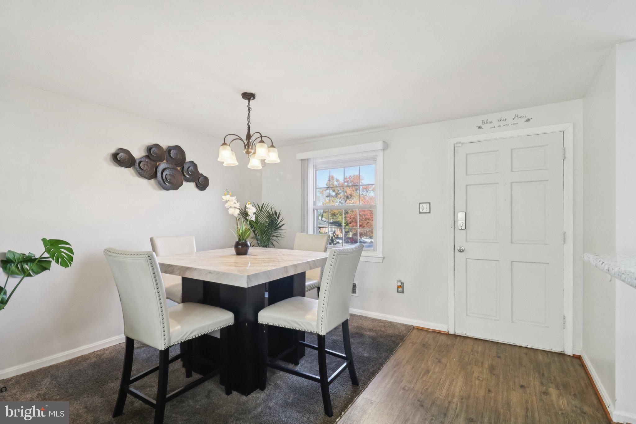 PINEWOOD HILL - Residential