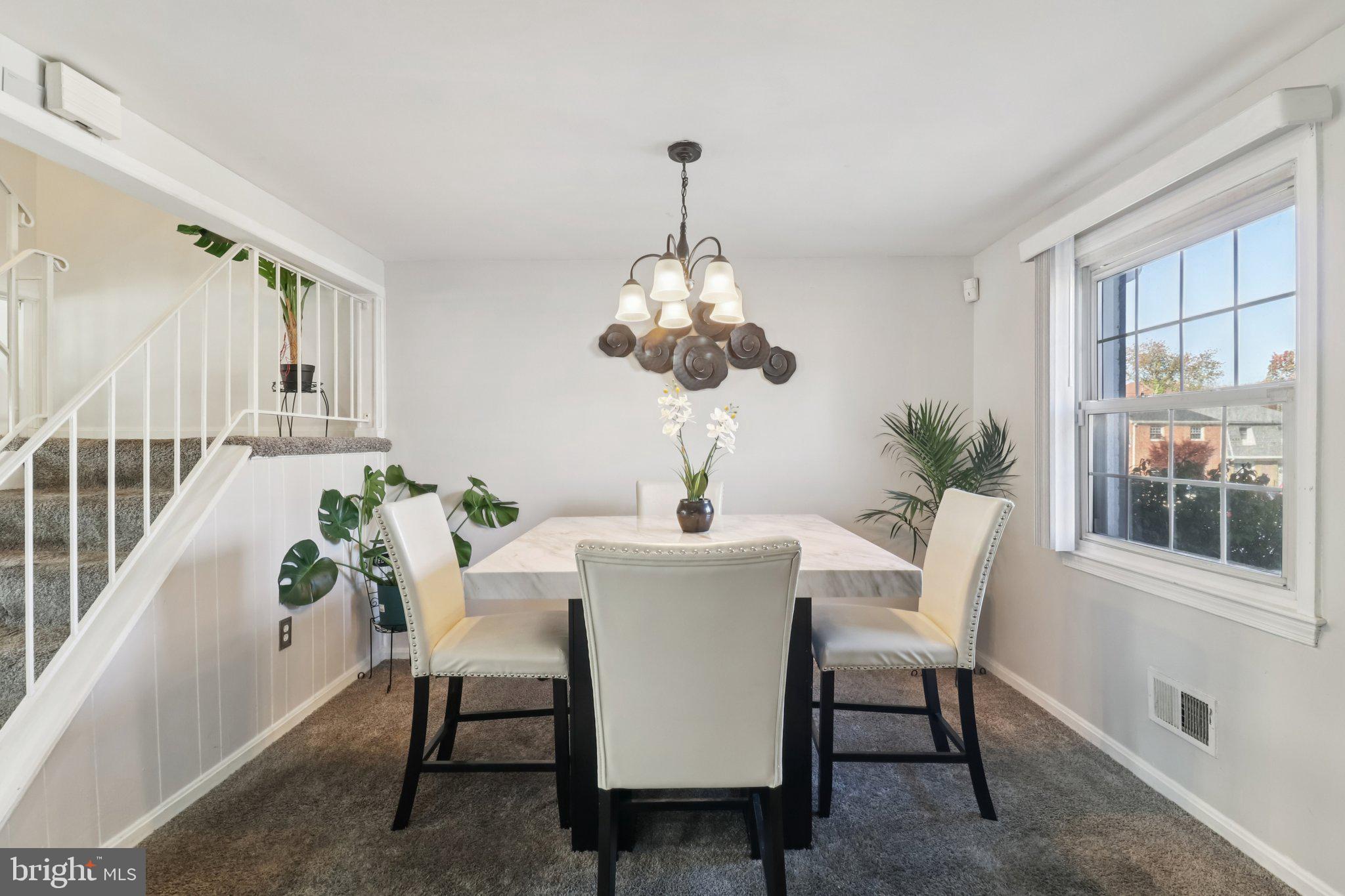 PINEWOOD HILL - Residential