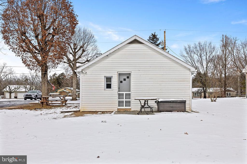 RURAL GETTYSBURG - Residential