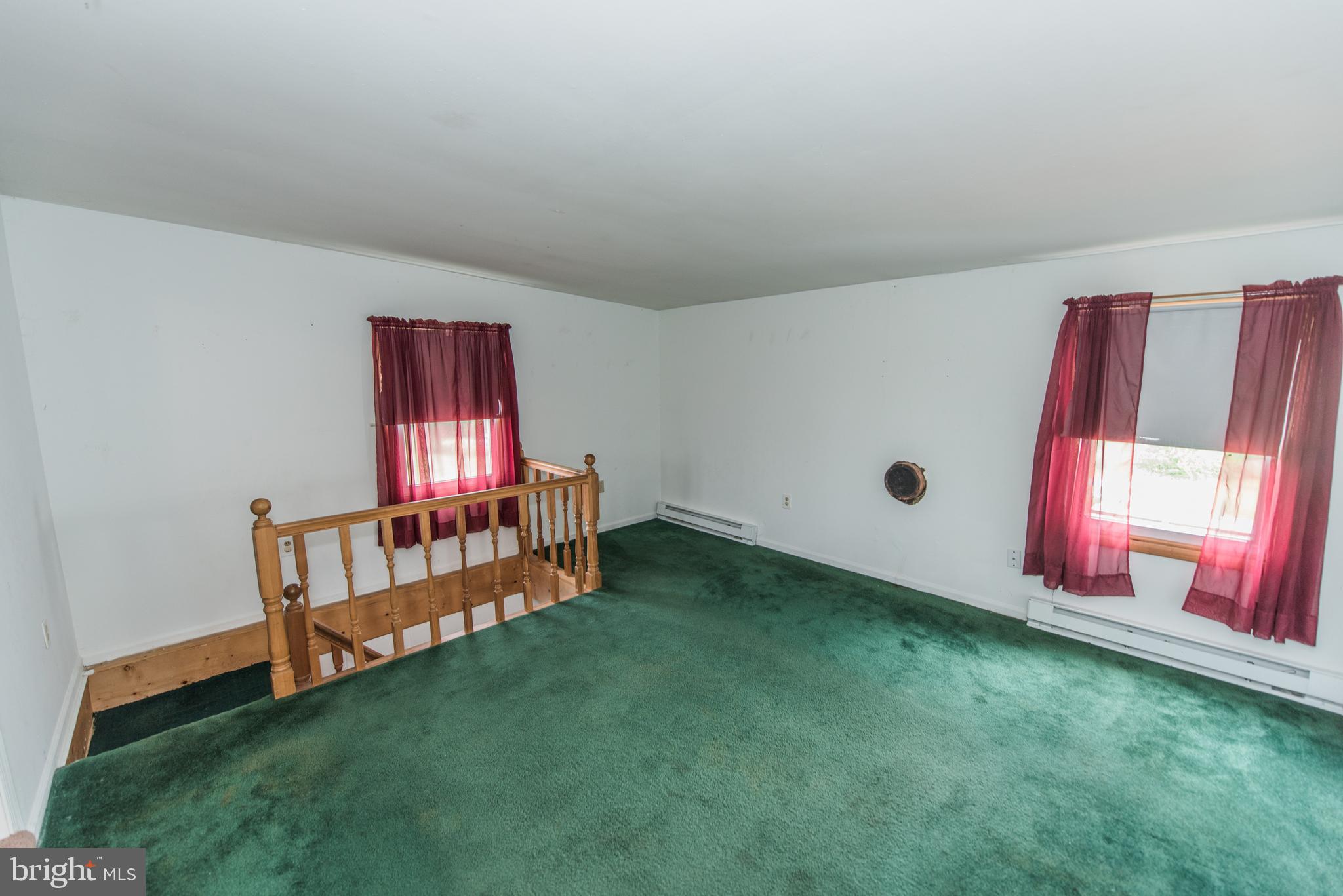 SLEEPY HILL - Residential