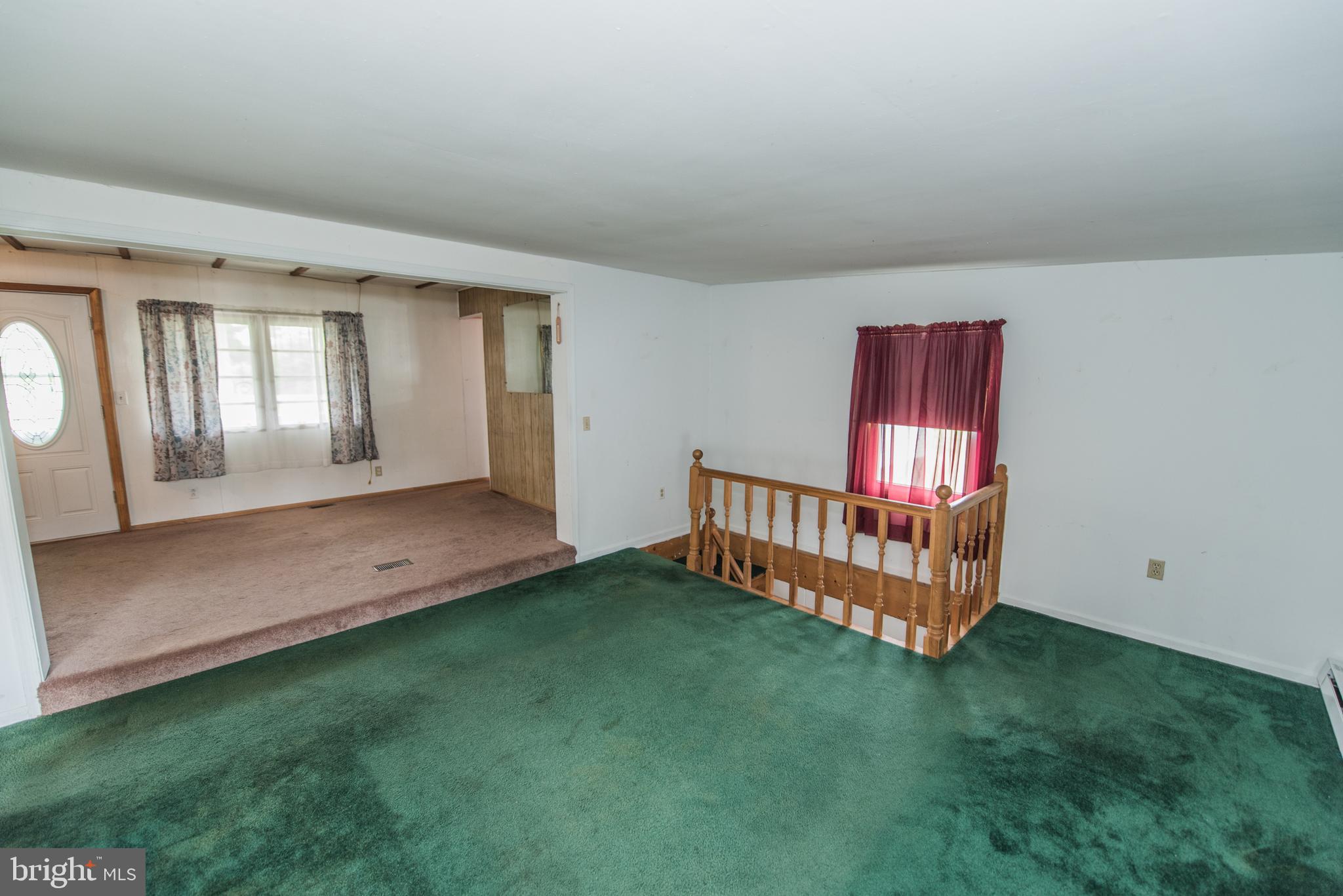 SLEEPY HILL - Residential