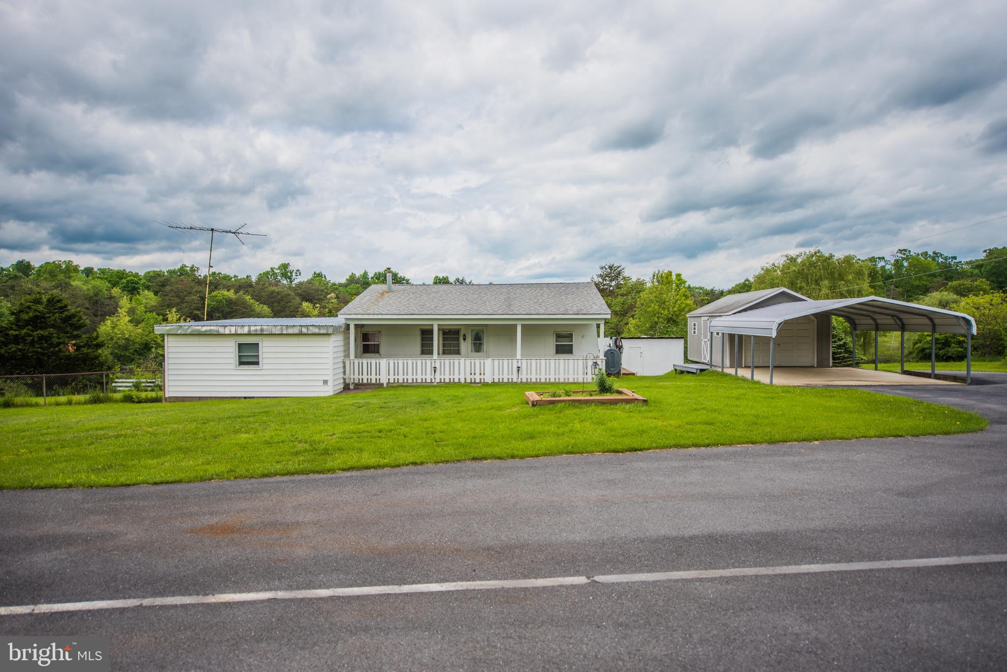 SLEEPY HILL - Residential