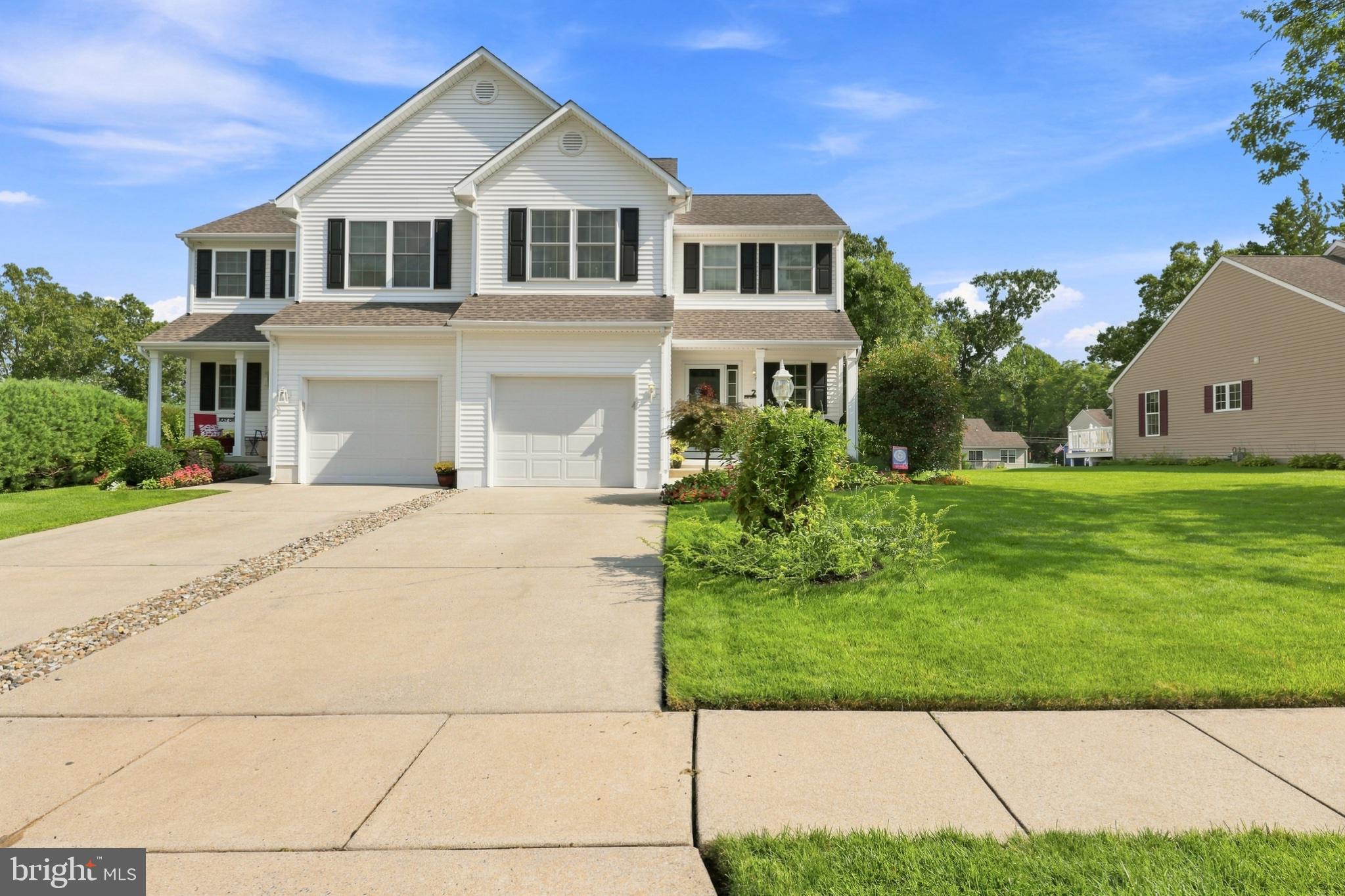 25 KAY DRIVE