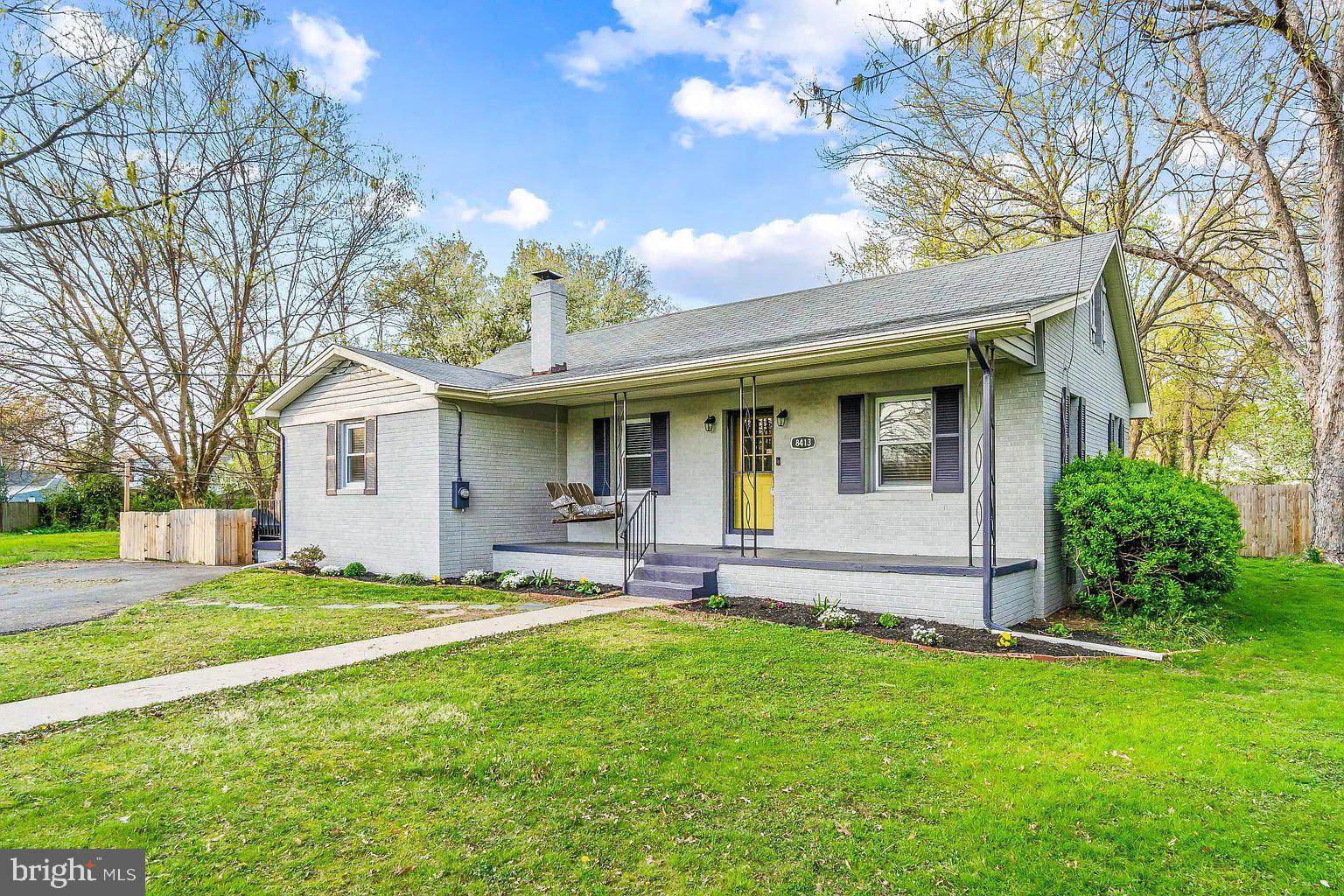 WOODLAWN ACRES - Residential Lease