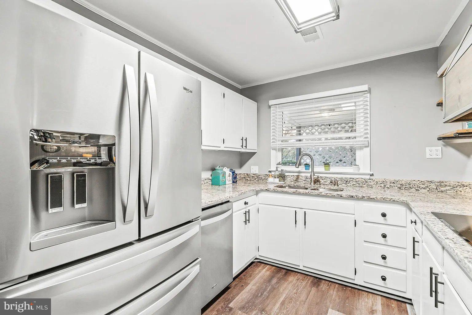 WOODLAWN ACRES - Residential Lease