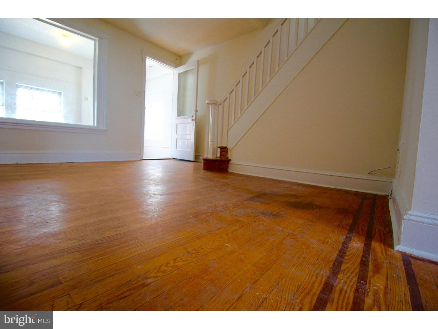 BRIDESBURG - Residential