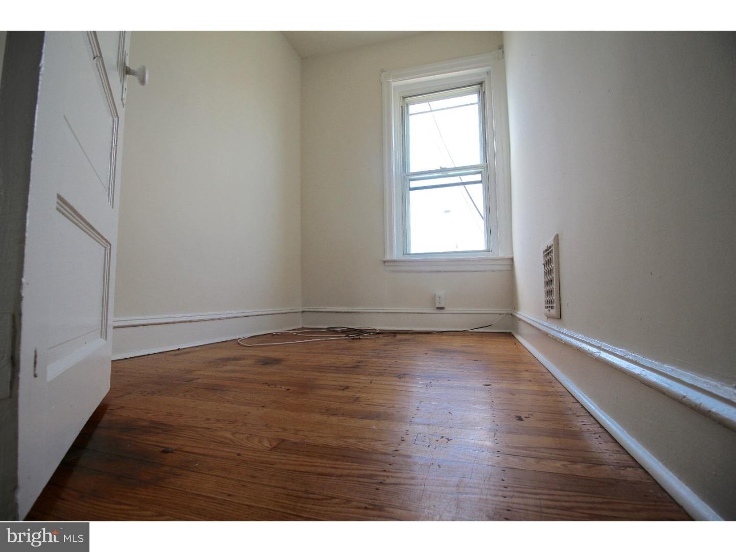 BRIDESBURG - Residential