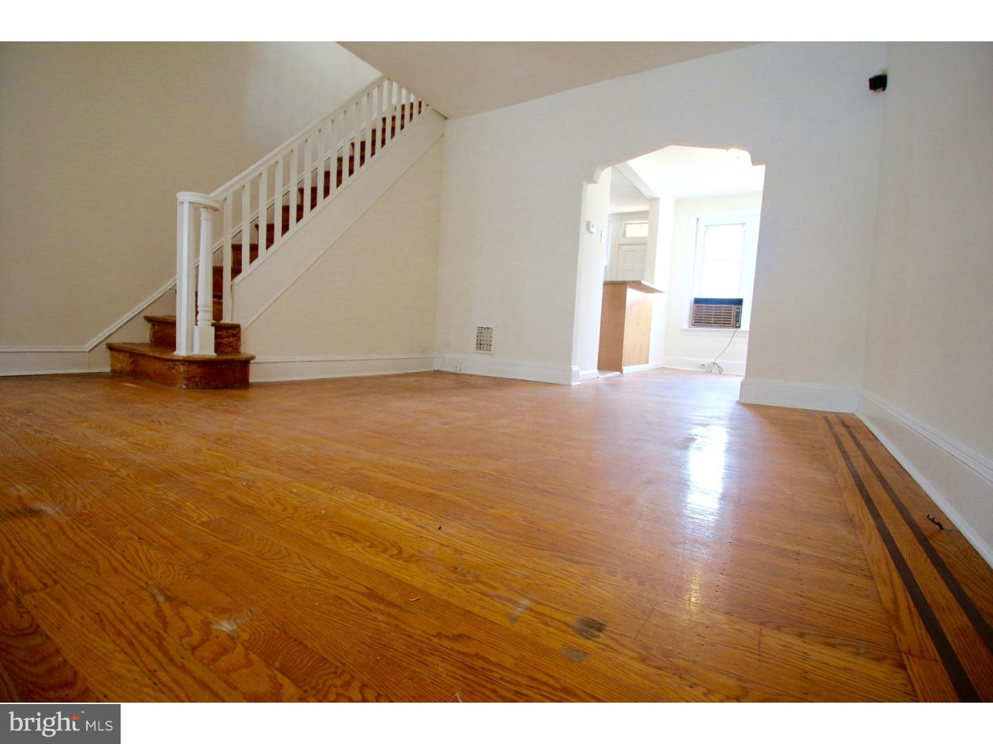BRIDESBURG - Residential