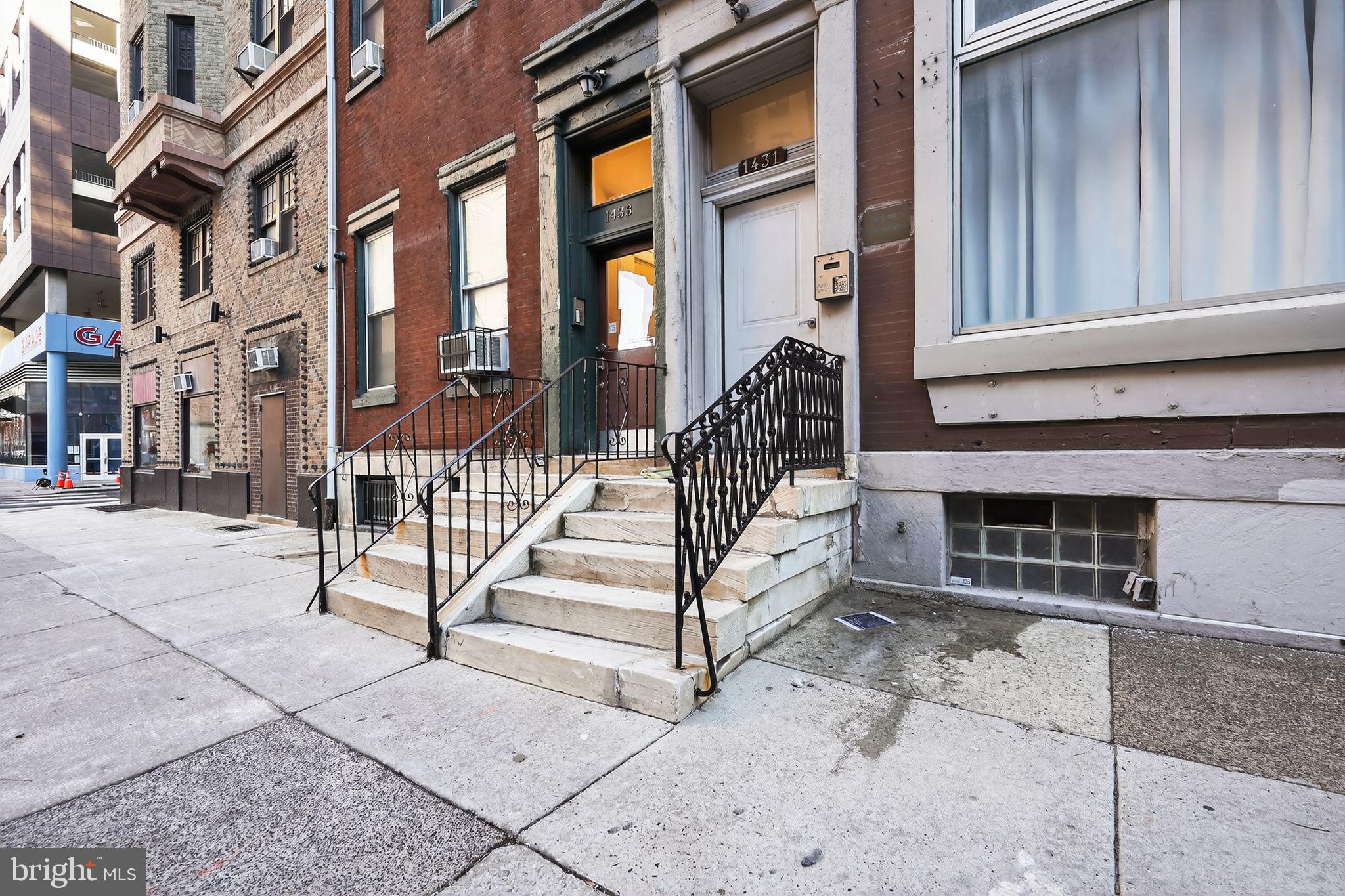 CENTER CITY - Residential