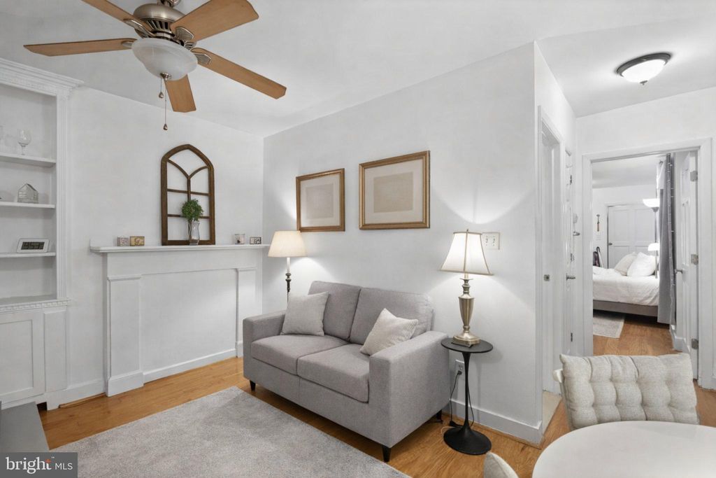 Photo of 1431 Spruce Street #1R, PHILADELPHIA, PA 19102 (MLS # PAPH2576990)