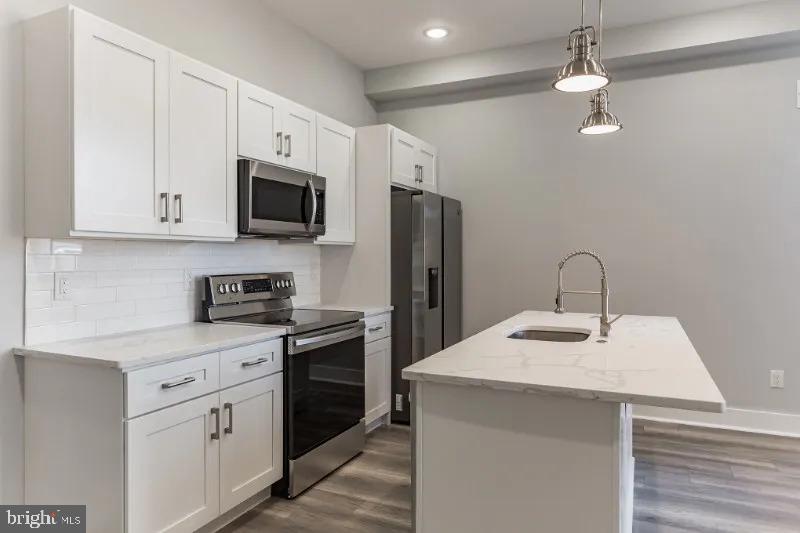 BREWERYTOWN - Residential Lease