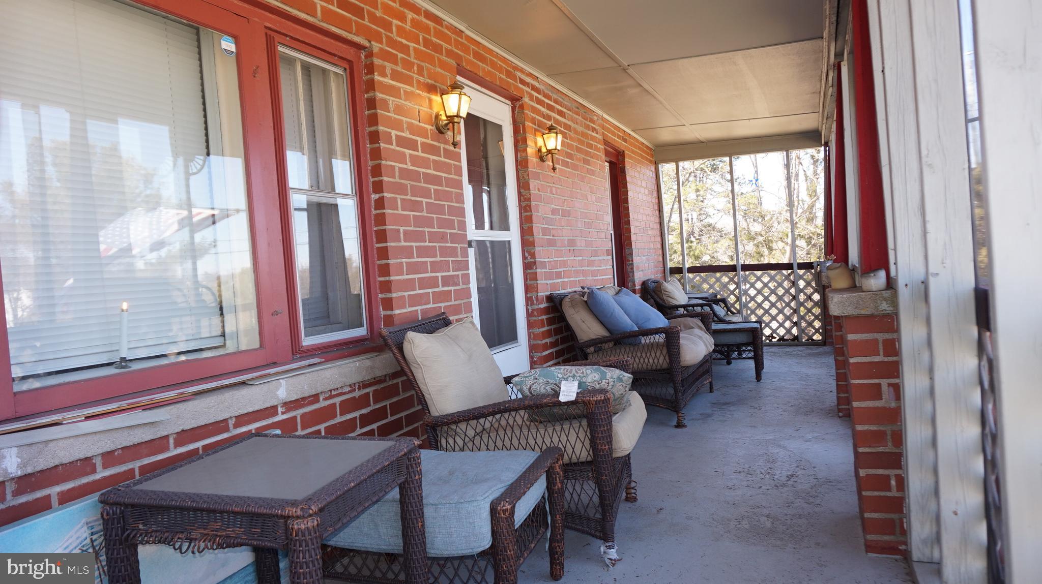 HIGHLAND HOMES - Residential