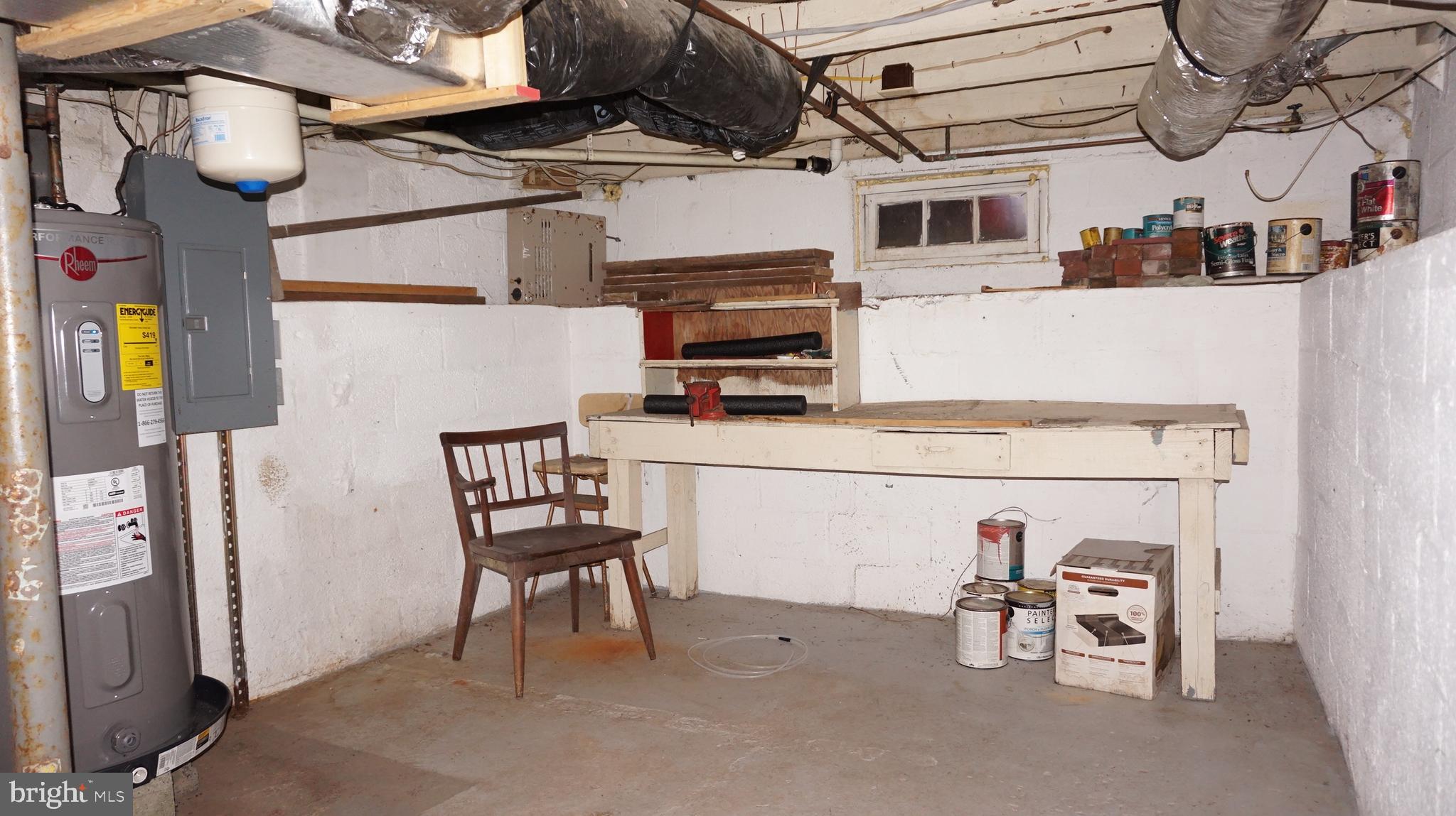 HIGHLAND HOMES - Residential