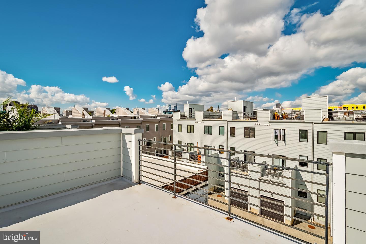 OLDE KENSINGTON - Residential